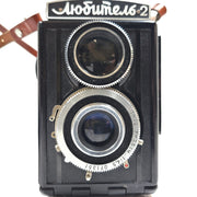 Vintage LOMO Lubitel 2 TLR Medium Format Film Camera w/ Case 6x6 USSR