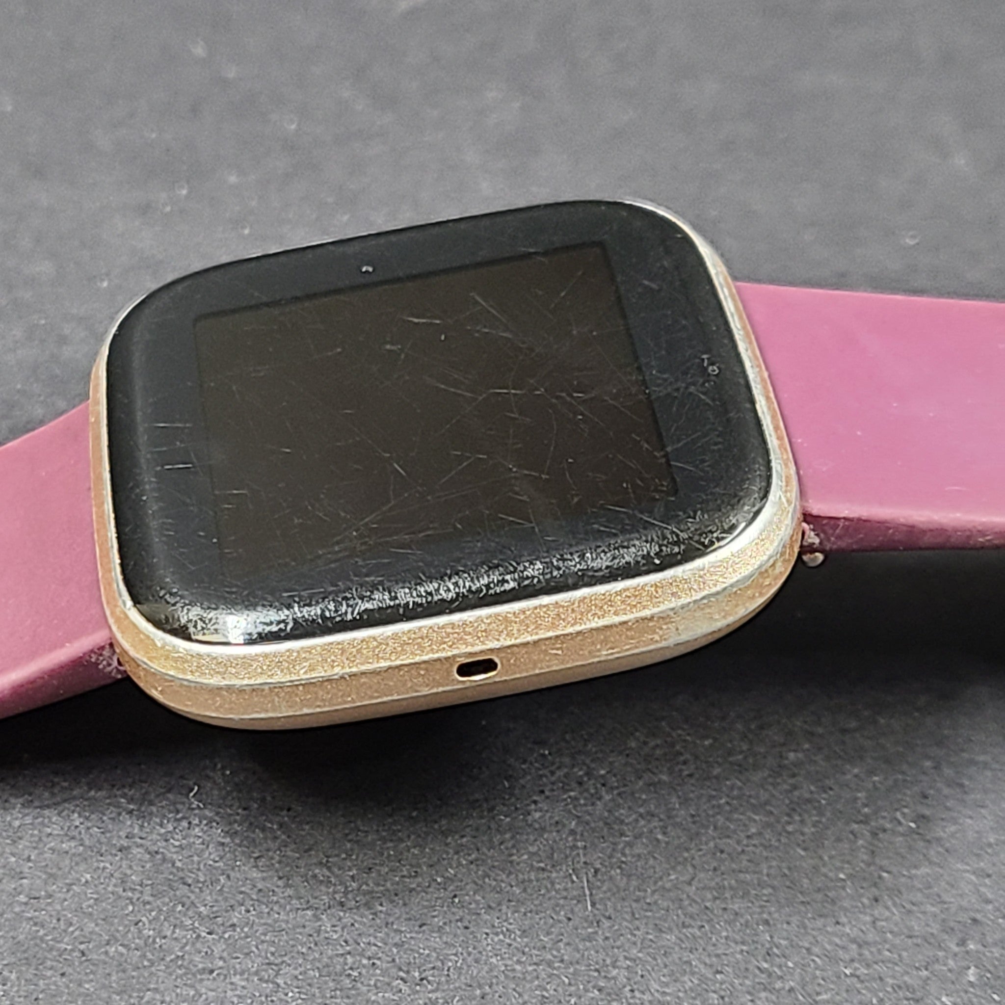 Fitbit Versa 2 FB507 Fitness Activity Tracker Smart Watch - Pink GRADE B-