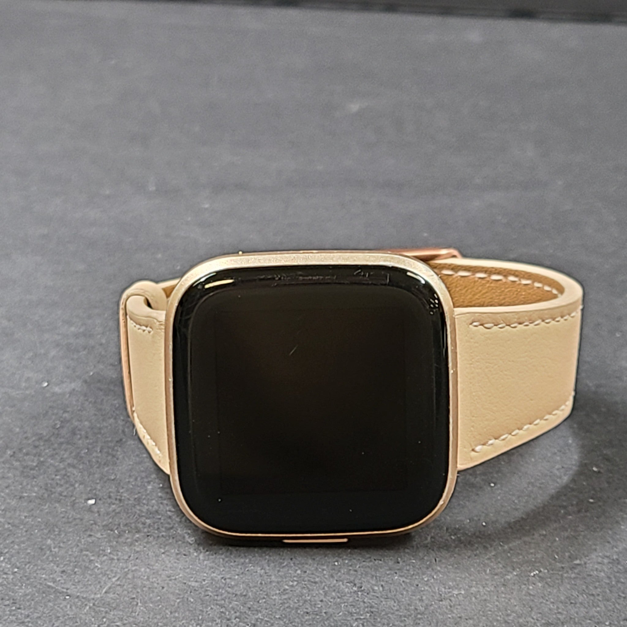 Fitbit Versa 2 FB507 Fitness Activity Tracker Smart Watch - Pink GRADE B