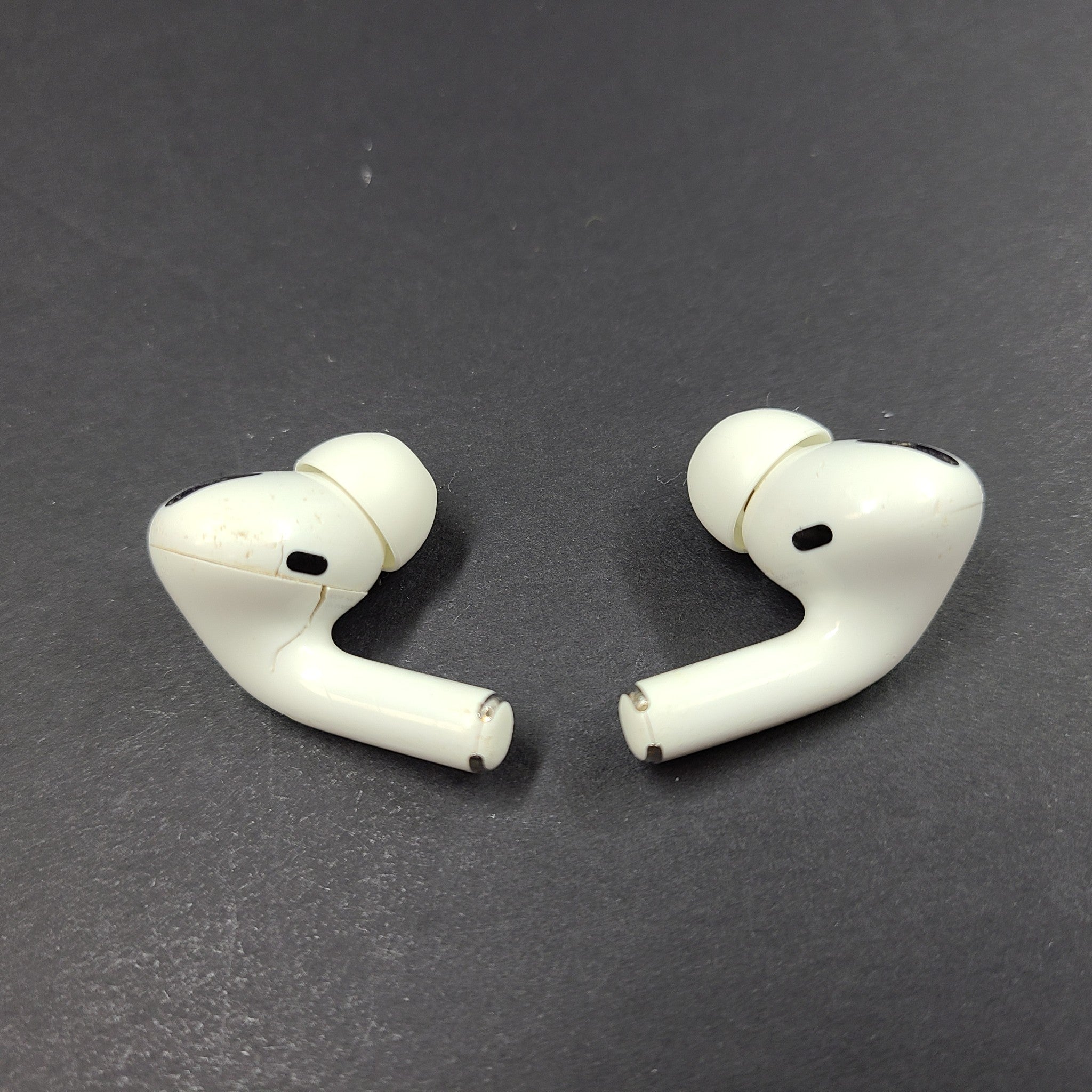 Apple Airpods Pro 1st Gen. Complete Set Original Apple A2190 2084 A2083 *SCUFFS*