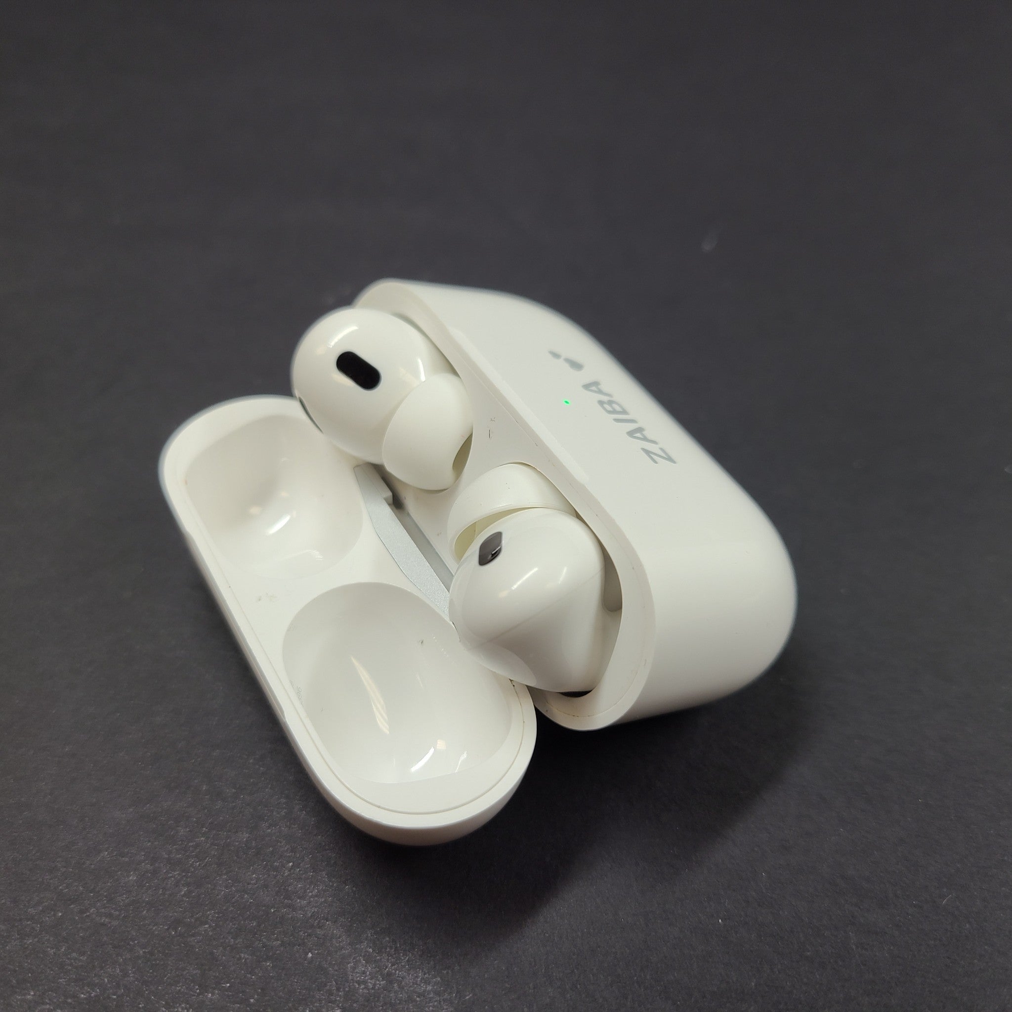Apple AirPod Pro 2nd Gen USB-C Pods with Case MagSafe  A2968 100% Original PE