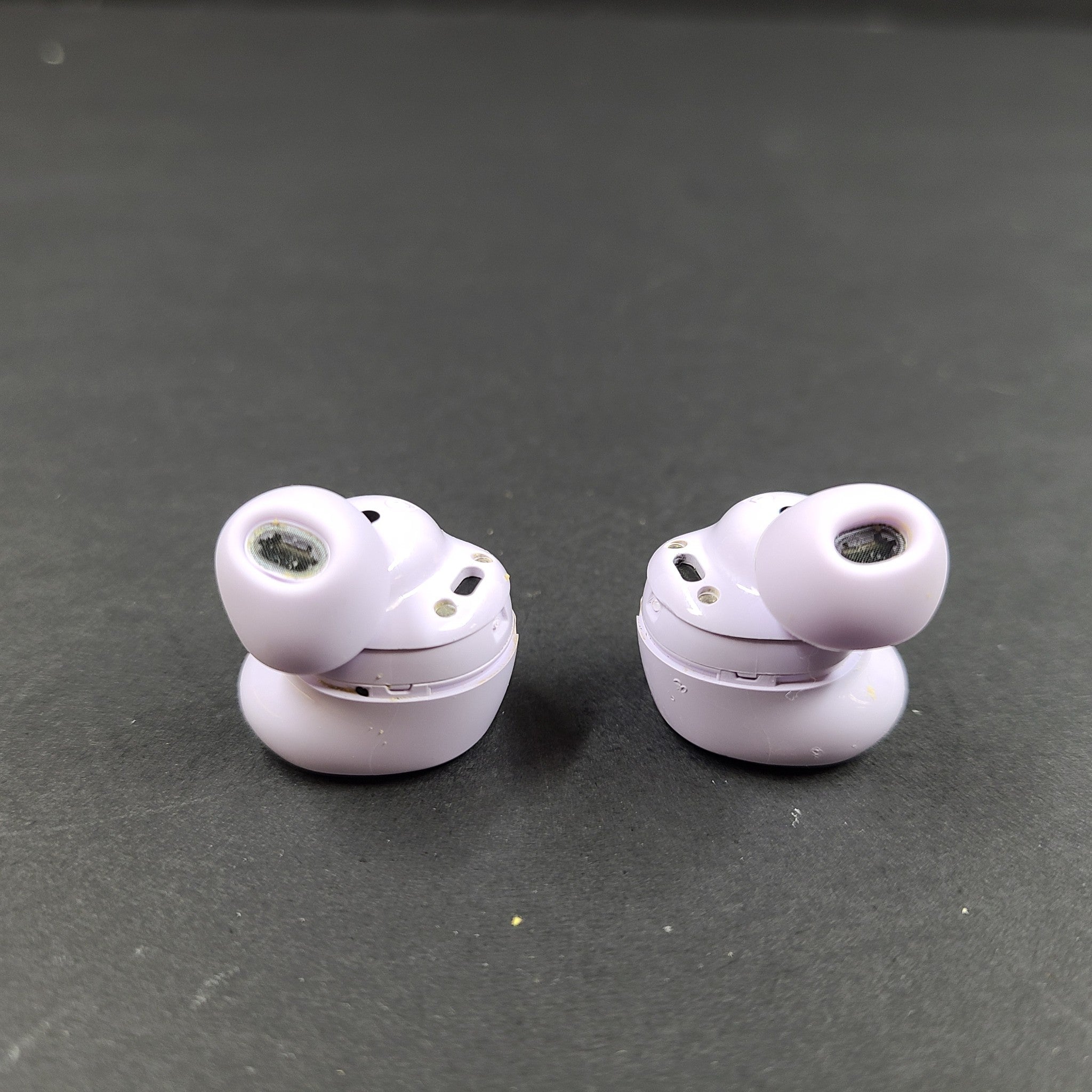 Bose QuietComfort Earbuds Noise Cancelling Headphones 442318 - Lilac Purple