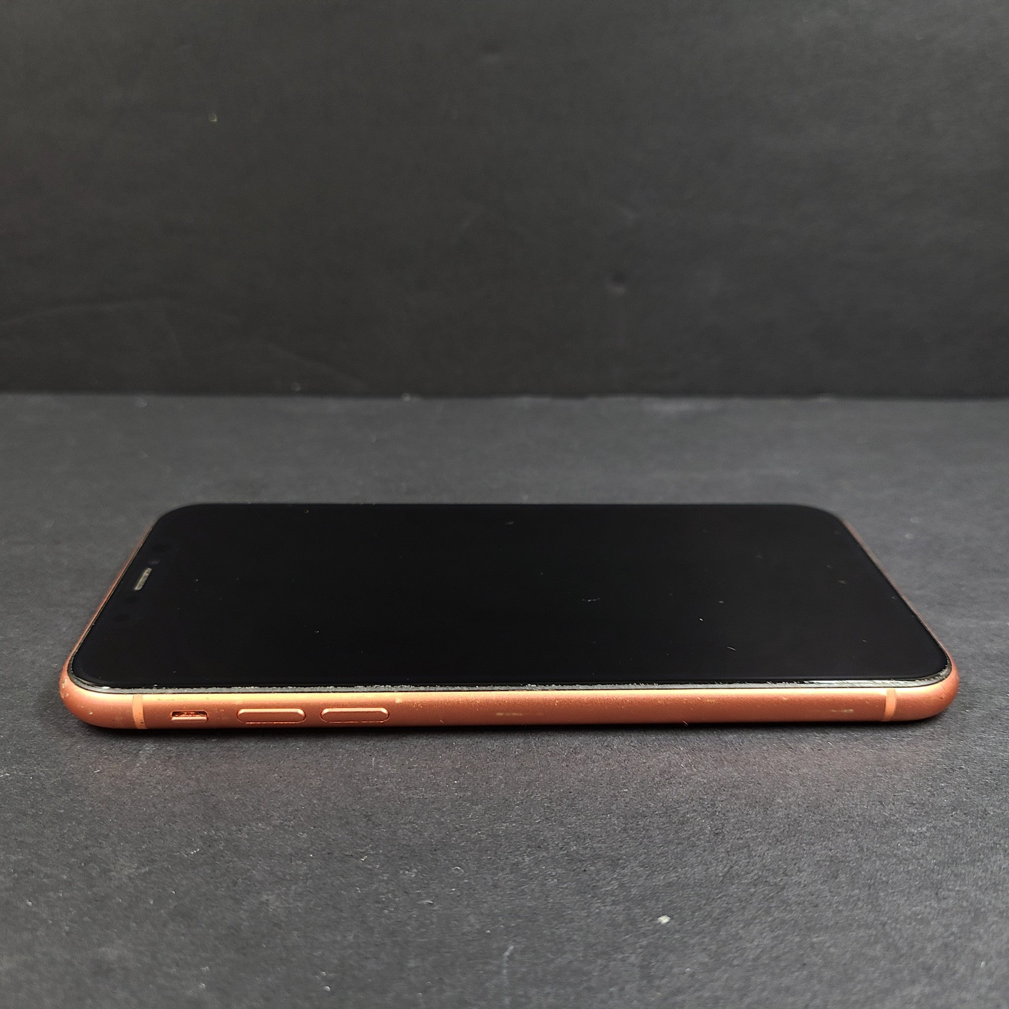 Apple iPhone XR - 64GB - Coral Orange (Unlocked) A1984 (CDMA + GSM) READ BACK