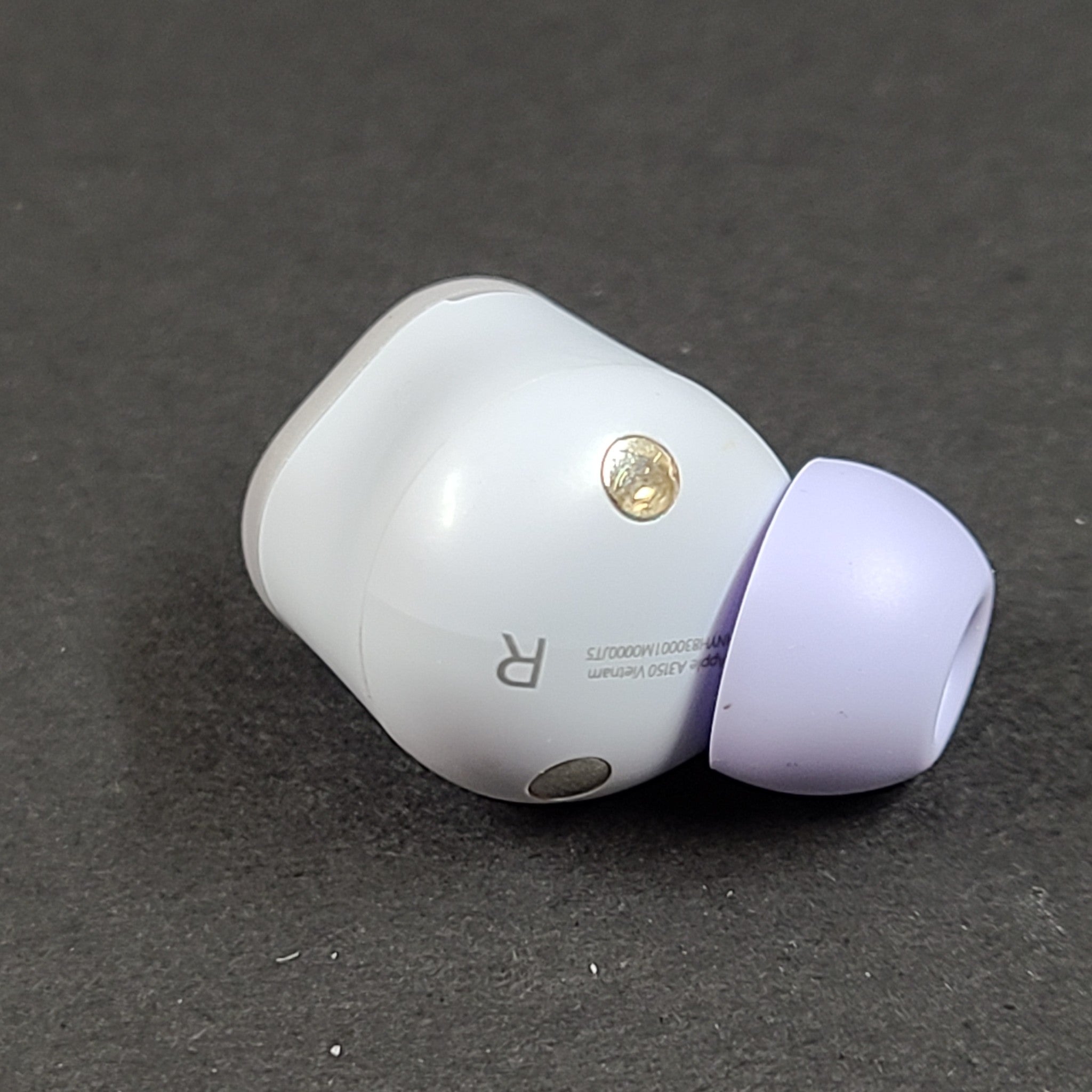 Beats by Dr. Dre Solo Buds RIGHT SIDE ONLY Earbud A3152 - Lavender Purple