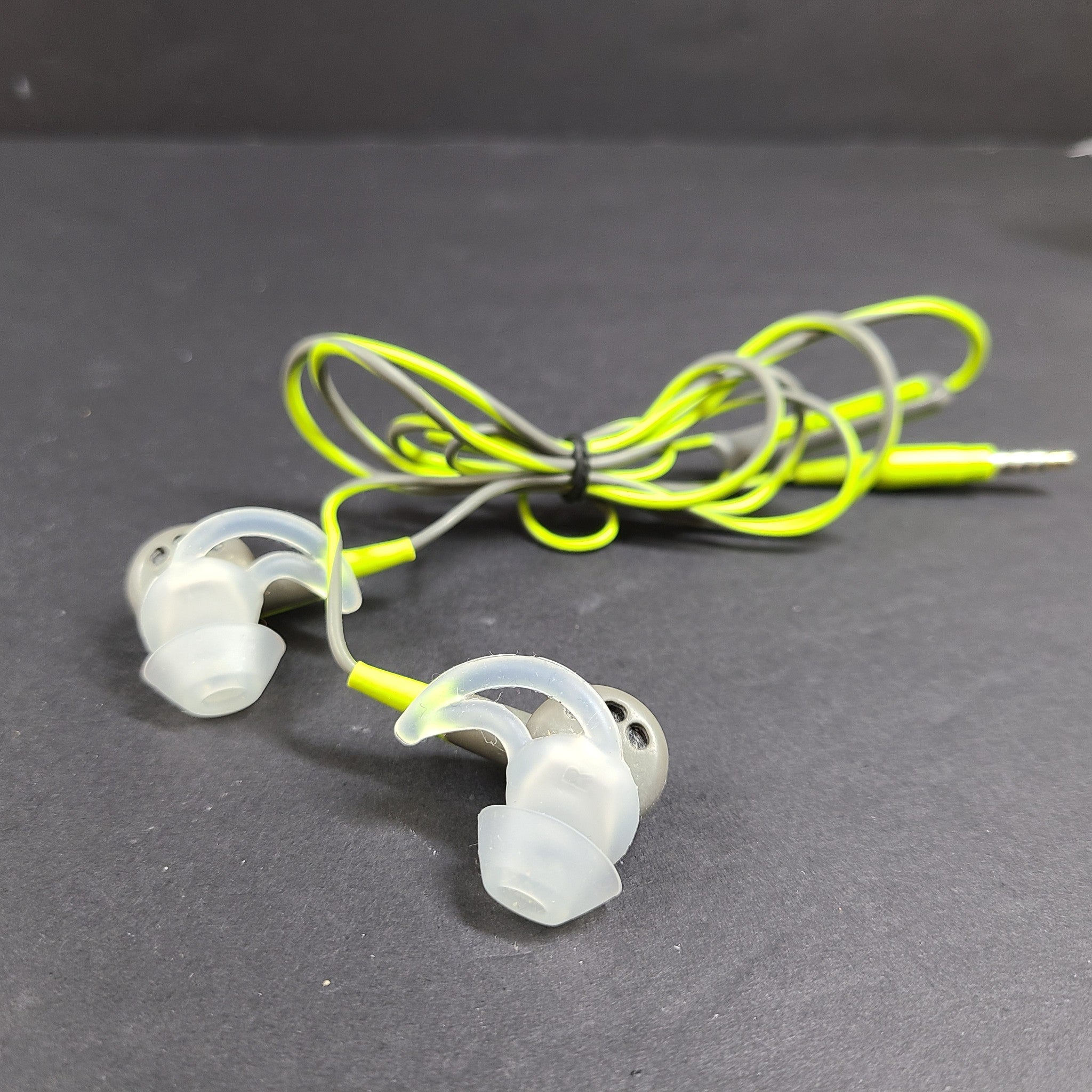 Bose SoundSport in-Ear Headphones 3.5mm Wired - Energy Green - *READ*