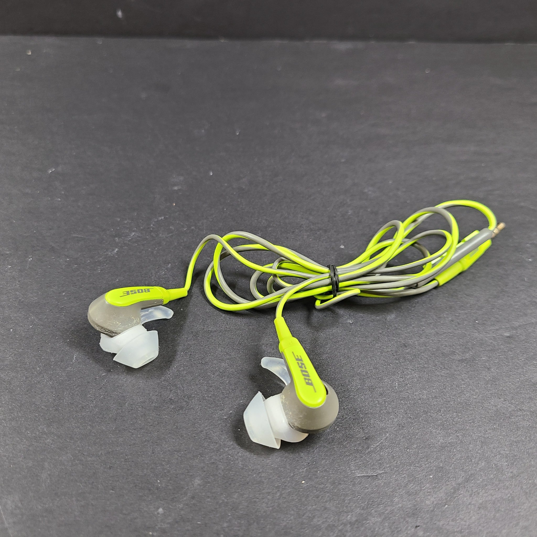 Bose SoundSport in-Ear Headphones 3.5mm Wired - Energy Green - *READ*