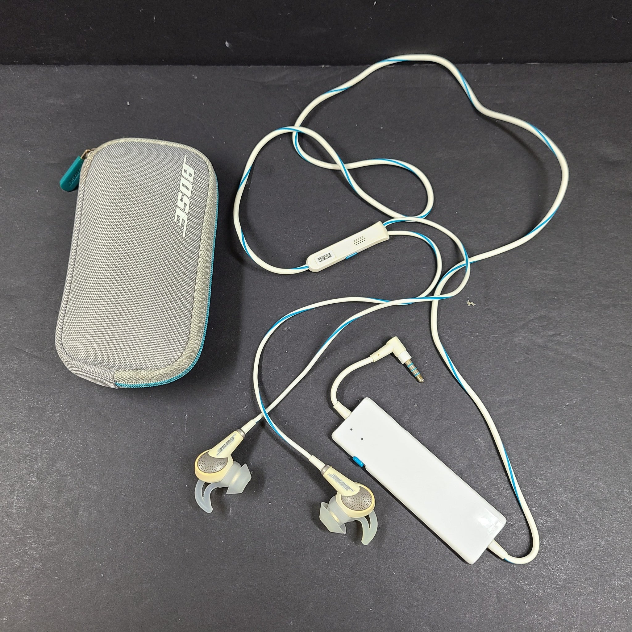 Bose QuietComfort 20 Apple Noise-Cancelling Earphones Earbuds QC20i - White READ