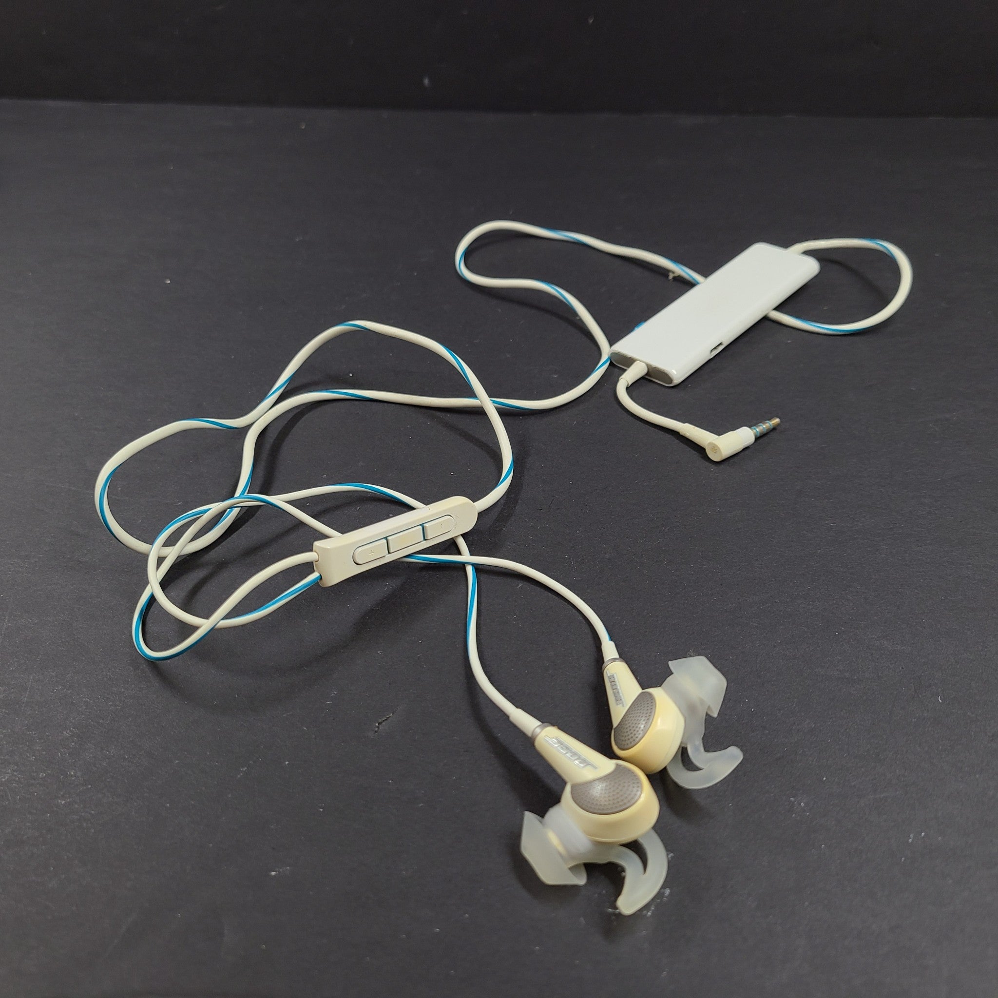 Bose QuietComfort 20 Apple Noise-Cancelling Earphones Earbuds QC20i - White READ