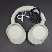 Sony ULT WEAR YY2981 Wireless Noise Canceling Bluetooth Headphones White READ!