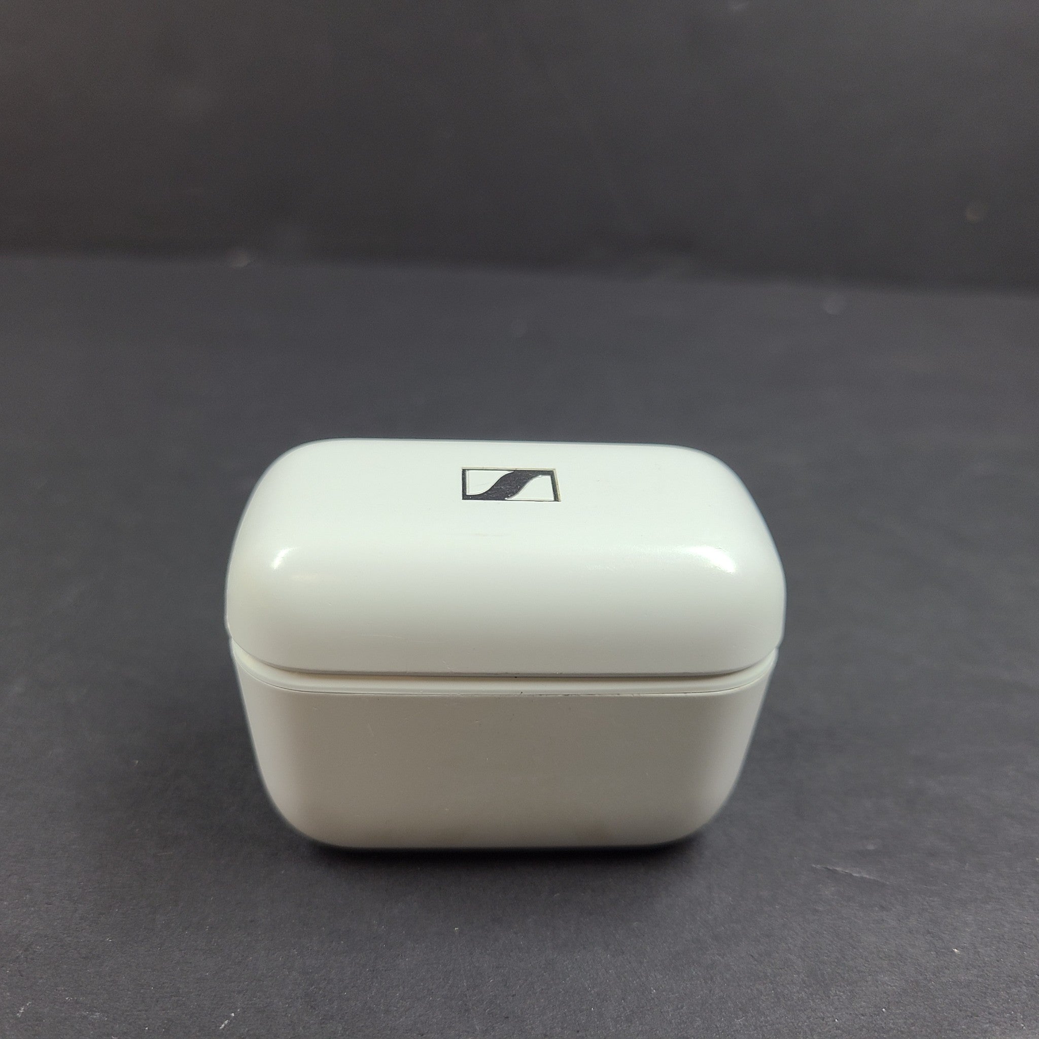 Sennheiser CX400 True Wireless Earbud (CX400TW1) CHARGE CASE ONLY - White