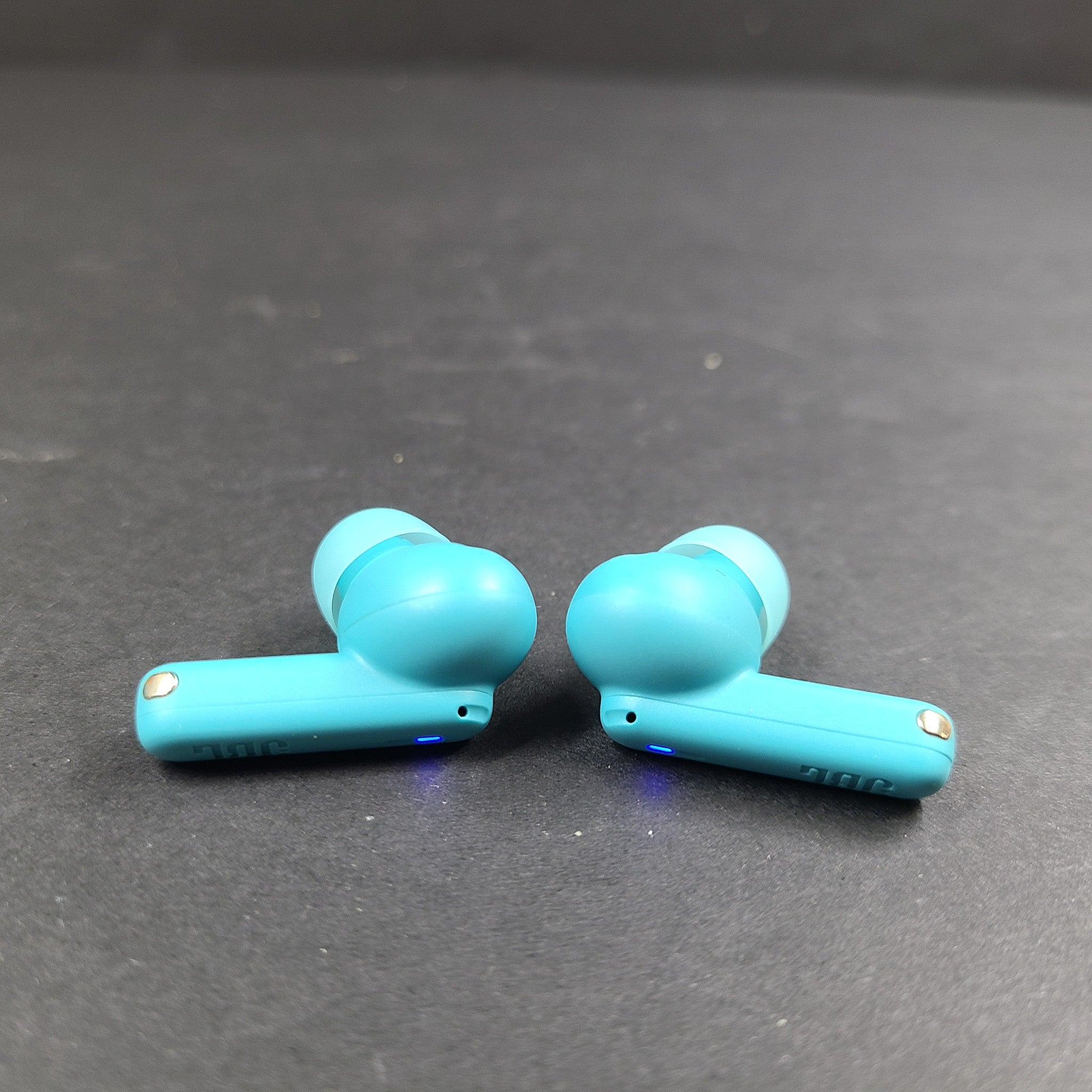 JBL Vibe Beam 2 In Ear Bluetooth Earphones Earbuds - Light Blue