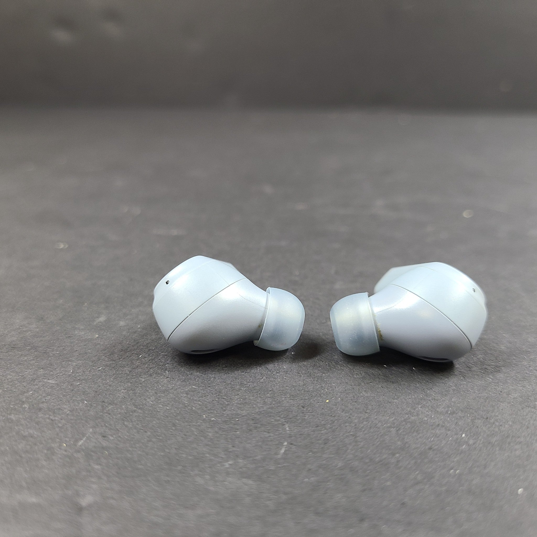 JBL VIBE 200 TWS True Wireless Bluetooth In-Ear Earbuds Headset - Light Blue