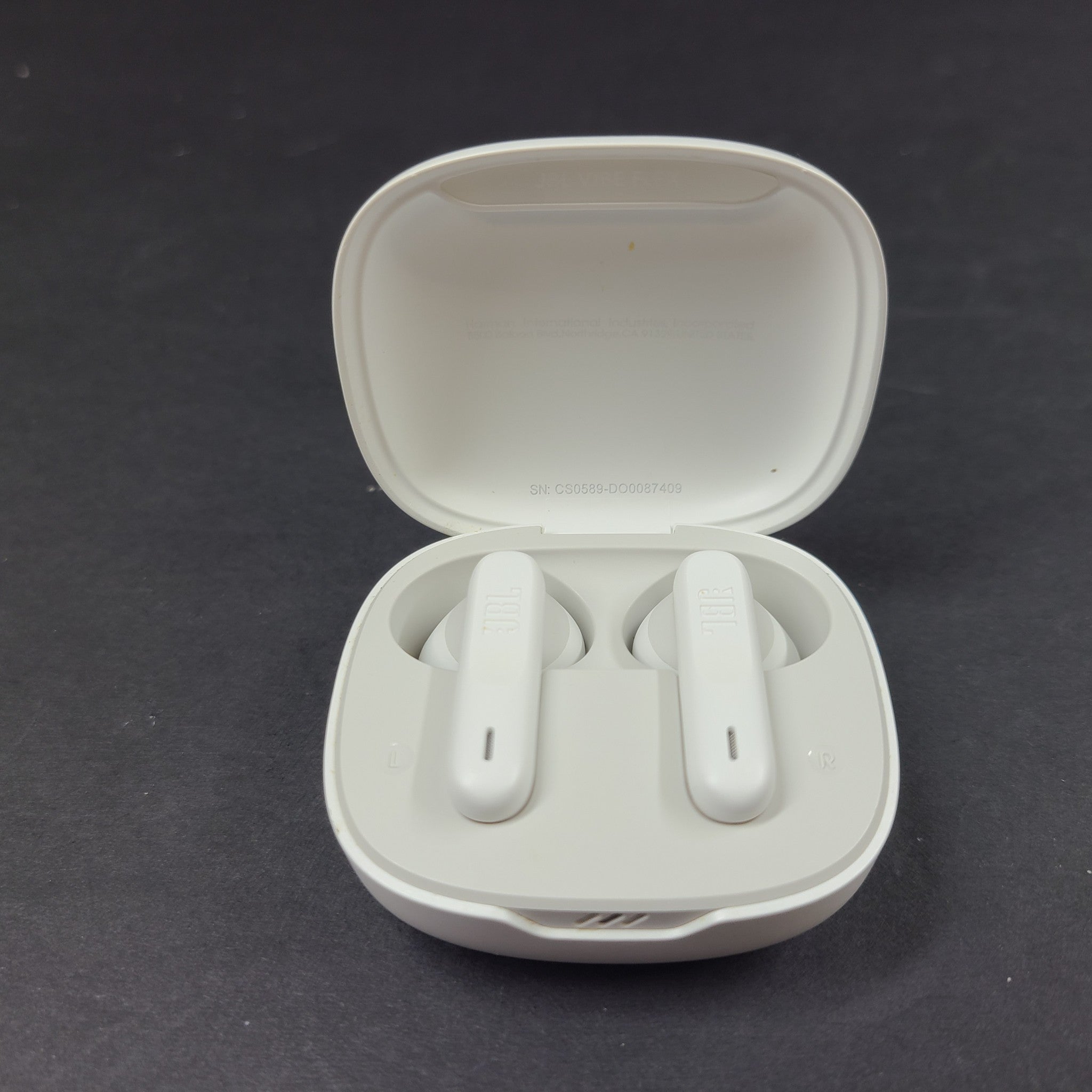 JBL Vibe Flex TWS Bluetooth Noise Cancelling Earbuds - White