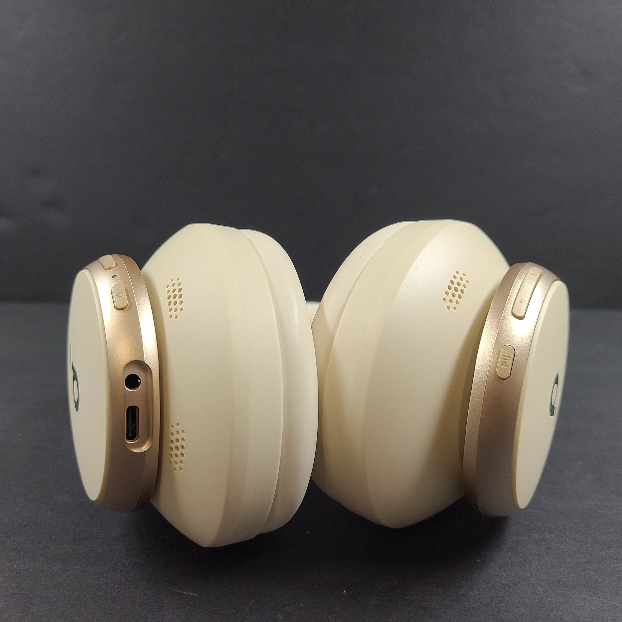 Soundcore CS 30Q Wireless Bluetooth Noise Canceling Headphones -  Beige