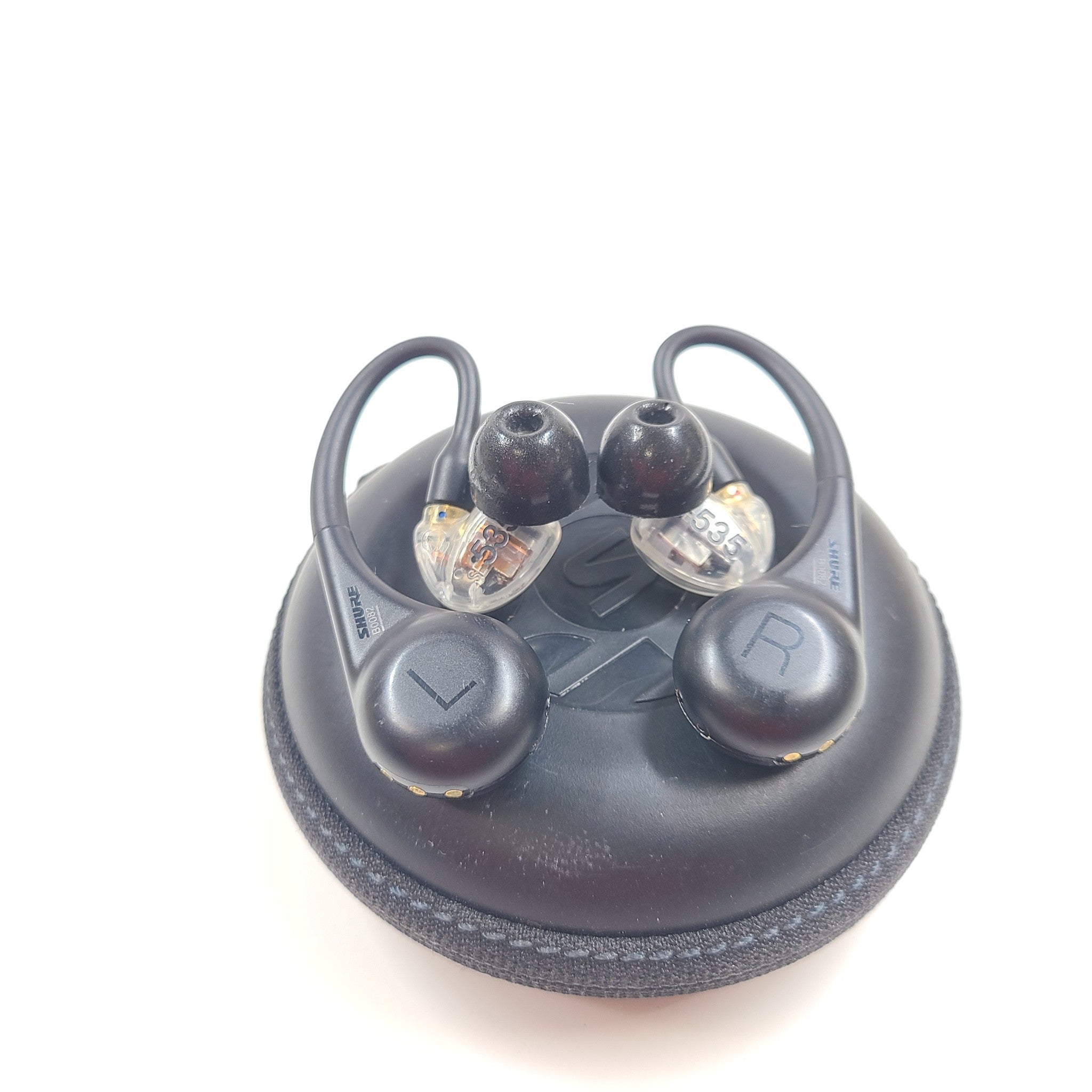 Shure SE525 Earbuds + RMCE-TW1 True Wireless Bluetooth Adapter Earphones + Case