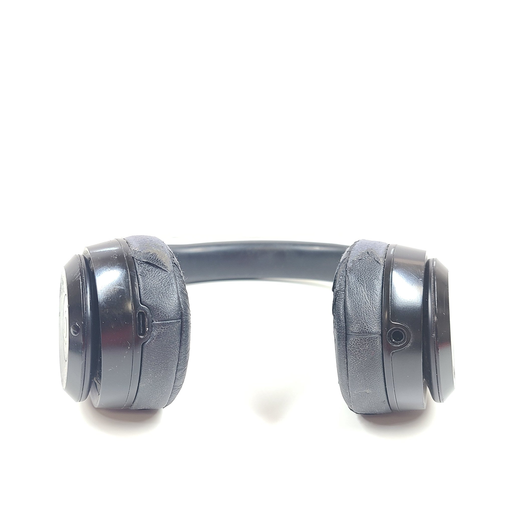 Beats Solo 4 Wireless On-Ear Headphones - Black no case GRADE C