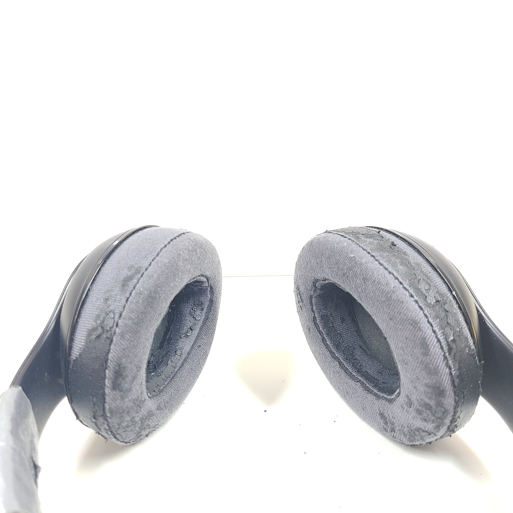 Beats Studio 3 Wireless Over the Ear Headphones READ HINGE v1