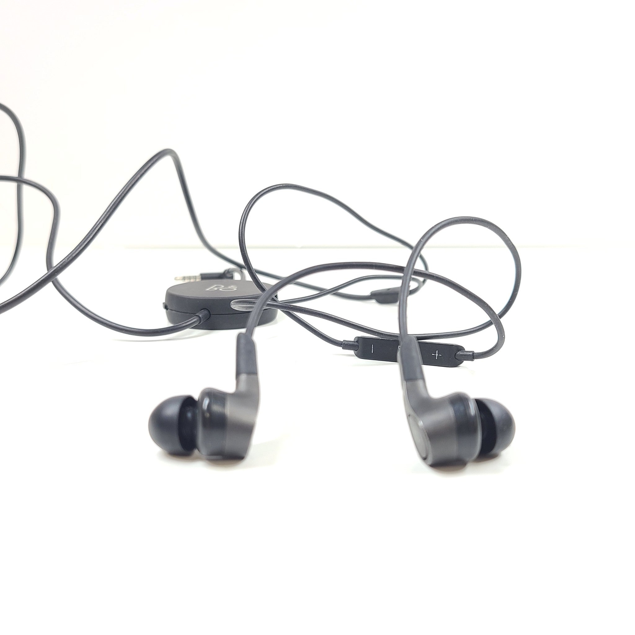 Bang and Olufsen Beoplay H3 ANC Noise Cancelling Earbuds Headphones B&O - Black