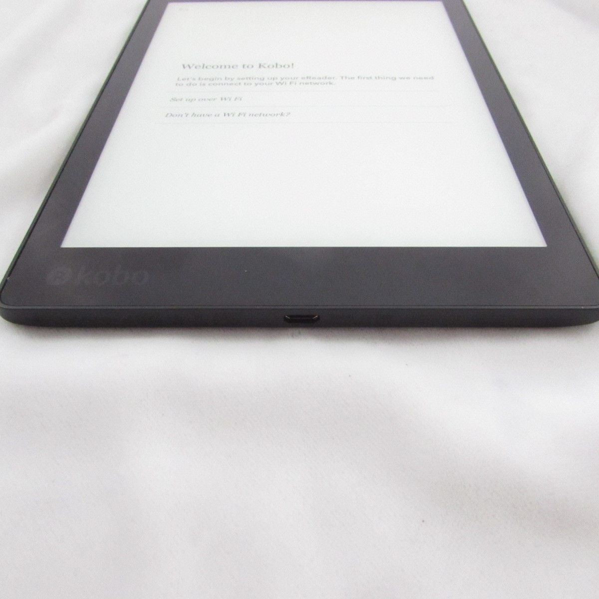 Kobo Aura One eReader N709 8GB WiFi - 7.8in Screen - Black