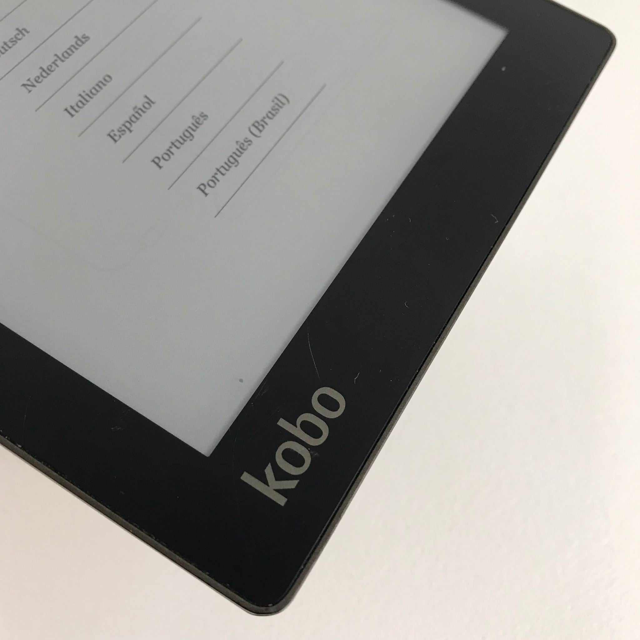 Kobo Aura e-Reader N514 4GB, Wi-Fi, 6in Black READ