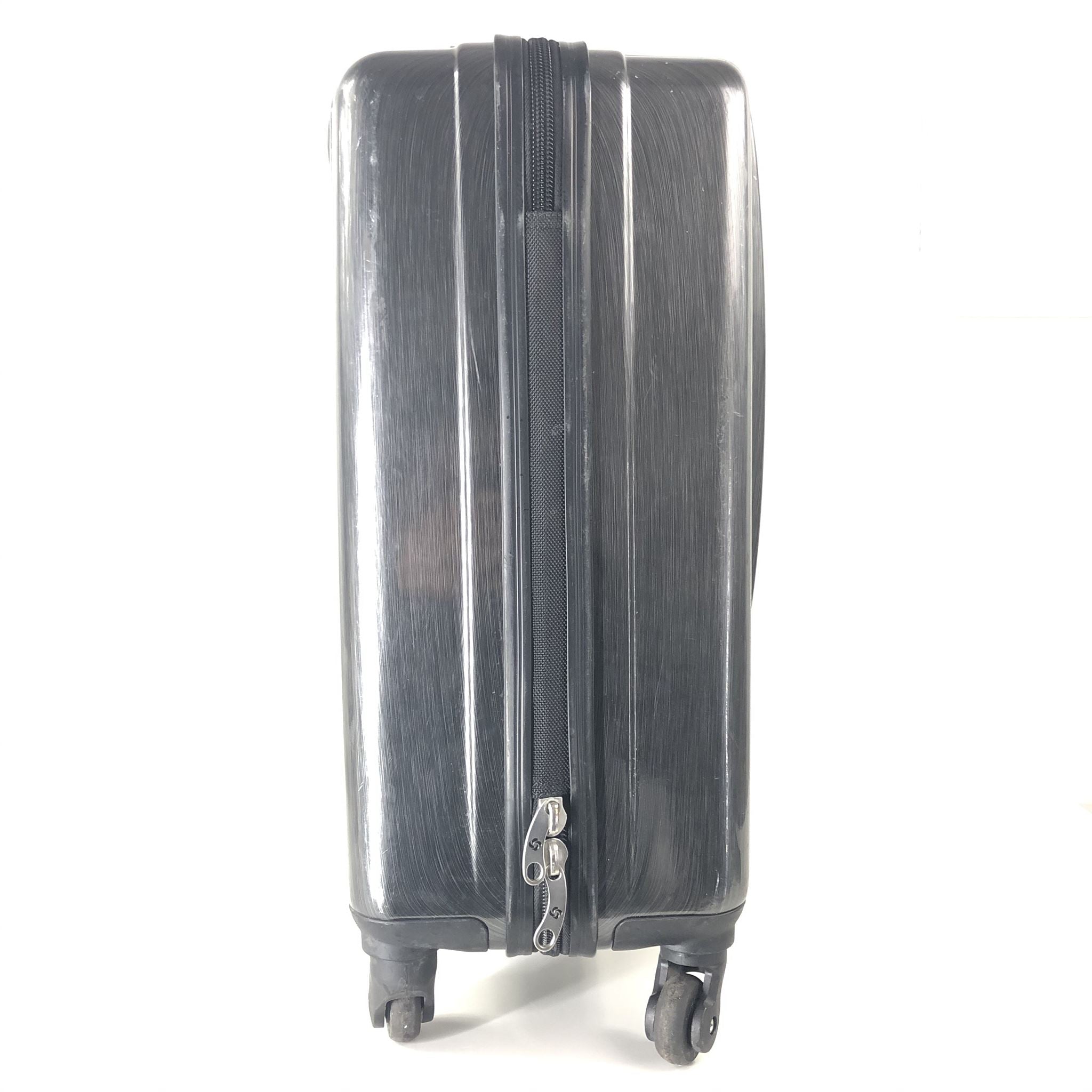 Samsonite Winfield 2 Fashion 22" Spinner Carry On Luggage TSA Lock Gray