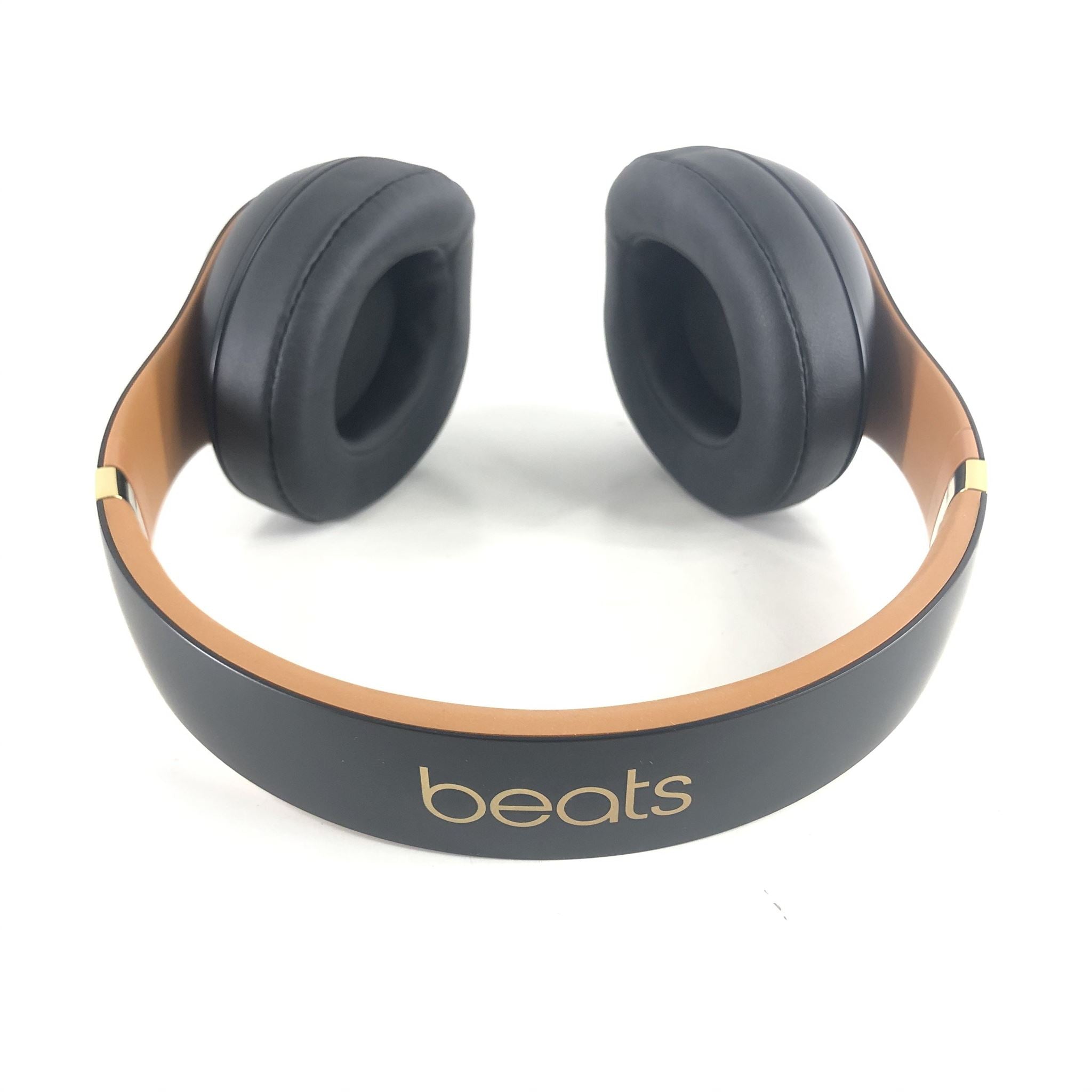 Beats by Dr. Dre Studio3 Over the Ear Wireless Headphones A1914