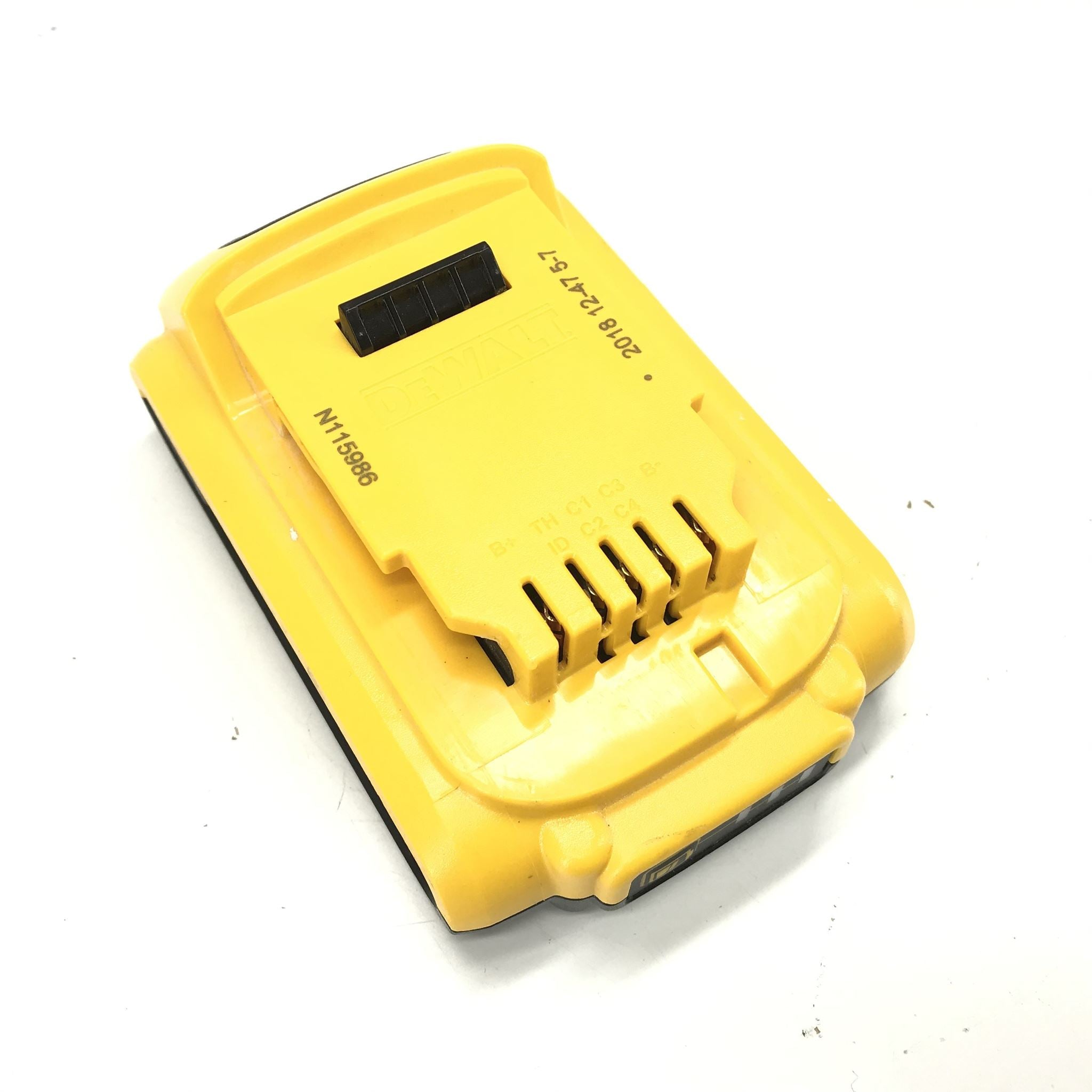 Genuine OEM DeWalt 18v Max Lithium Ion Rechargeable Battery DCB183 36Wh