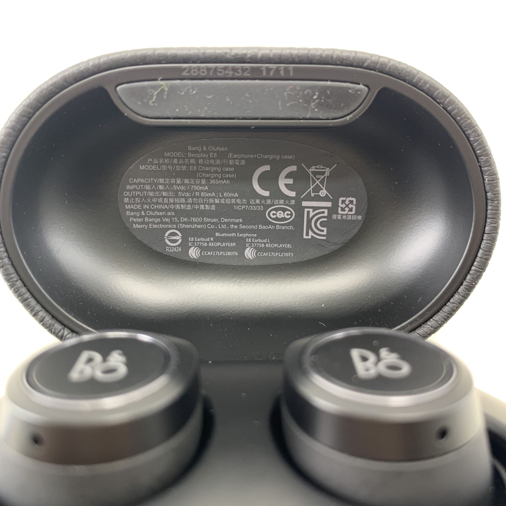 Bang & Olufsen Beoplay E8 Premium Truly Wireless Bluetooth Earphones - Black