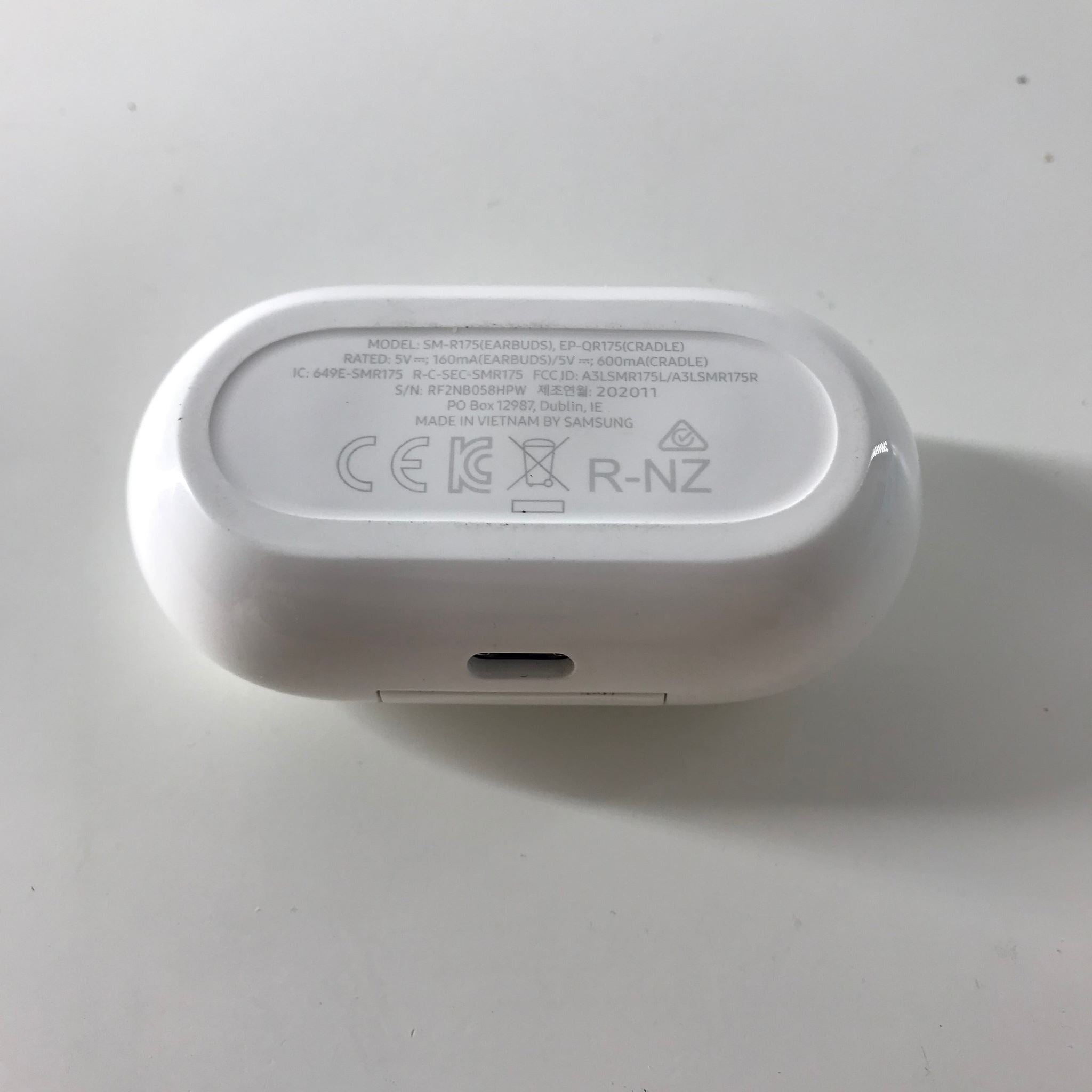 Samsung Galaxy Buds Plus SM-R175 Wireless Bluetooth Both Earbuds w/ Case White