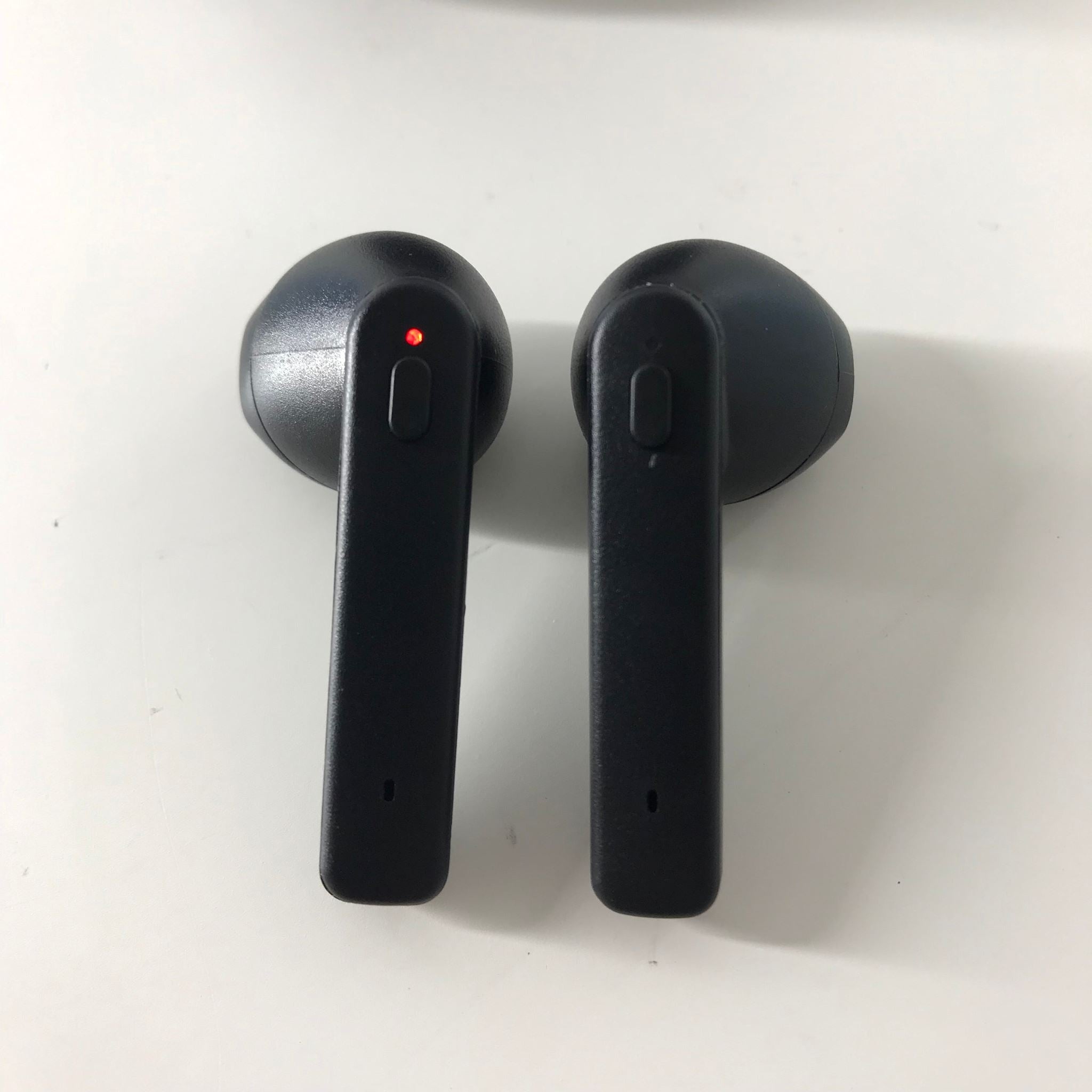 Headrush HRB-5029 Wireless Earbuds In Charging Case - Black