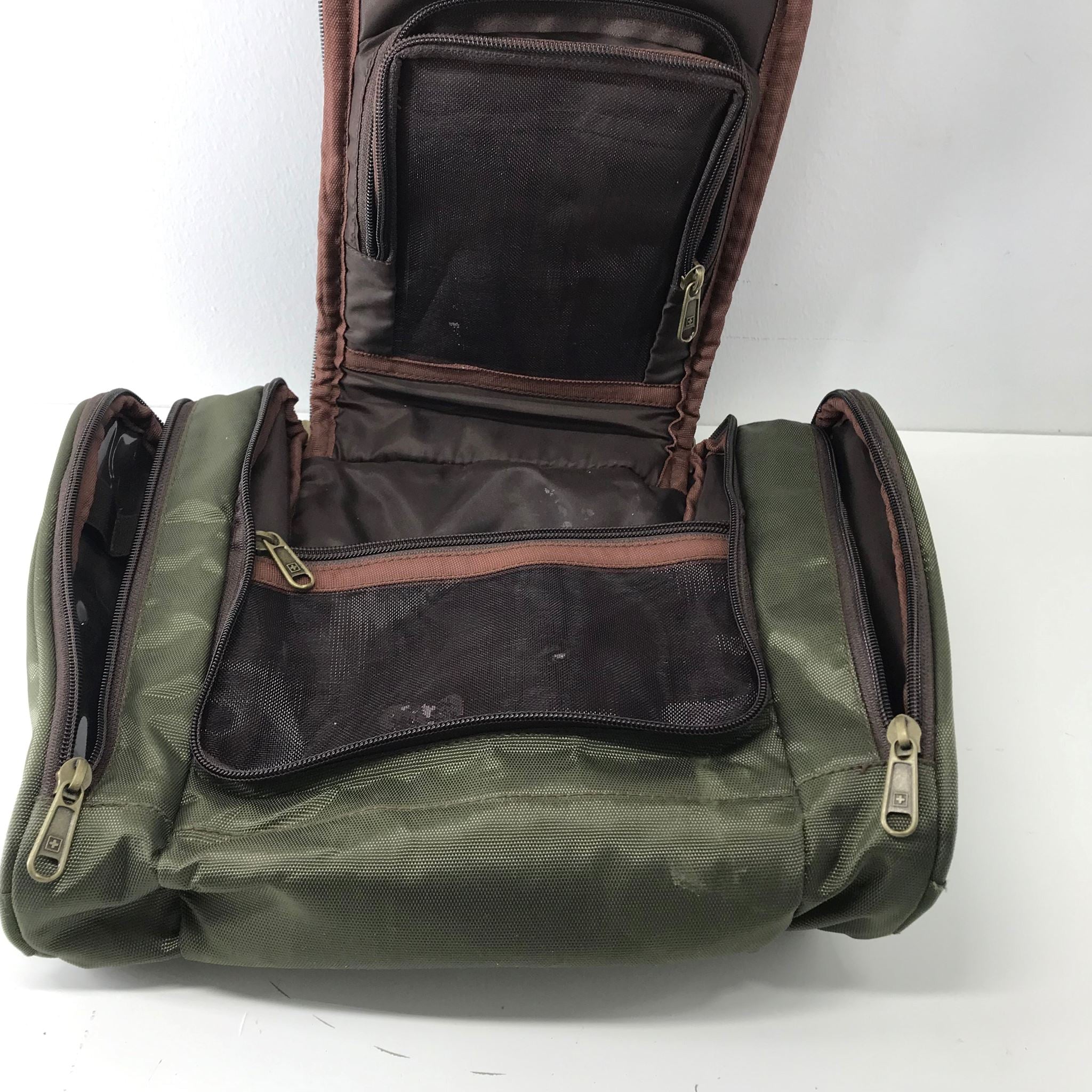 Swiss Military Green Toiletry Bag - Army Green & Brown