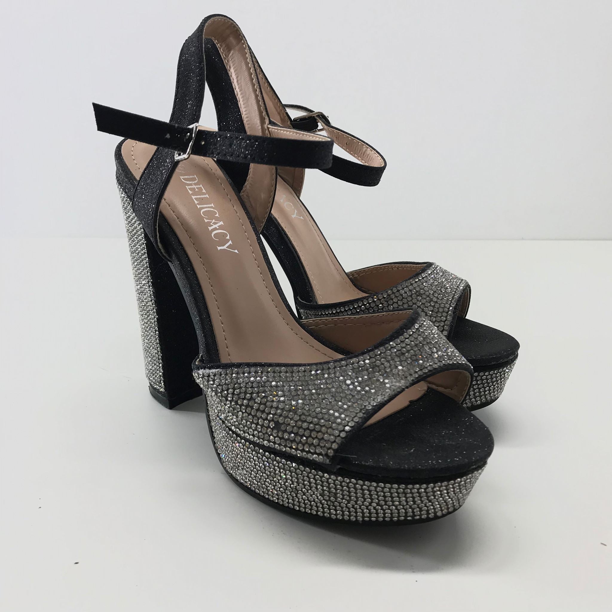Delicacy Women's Rhinestone Embellished Platform Heels 5.25" - Sz 5