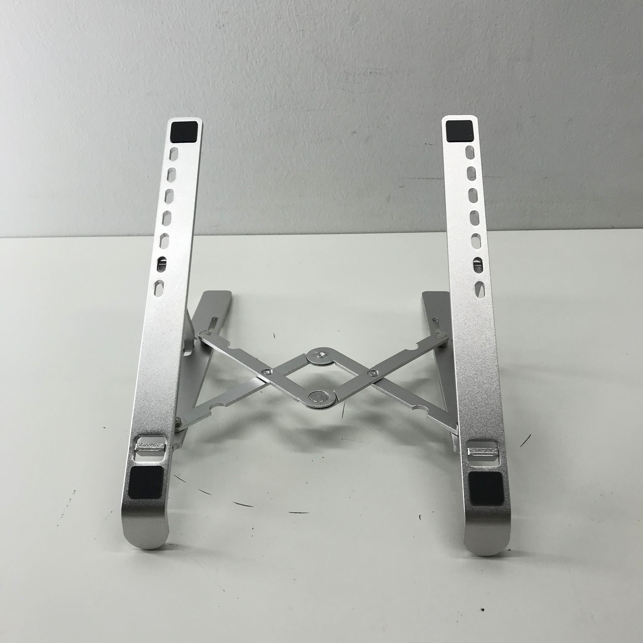 Fiason Adjustable Ergonomic Laptop Stand - 7 Angles - Silver