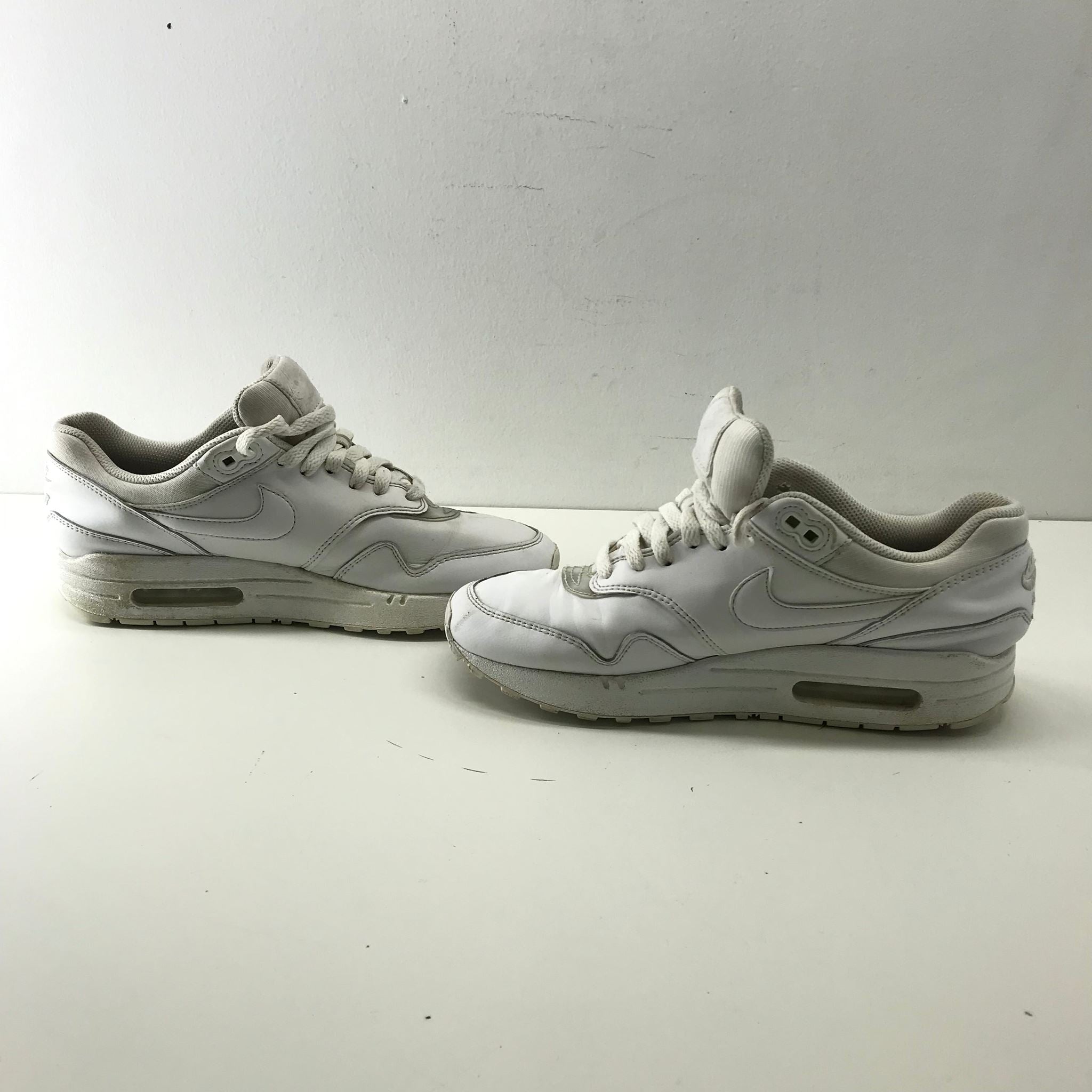 Nike Women's Air Max 1 Triple Summit White Sneakers US Size 8 319986-119