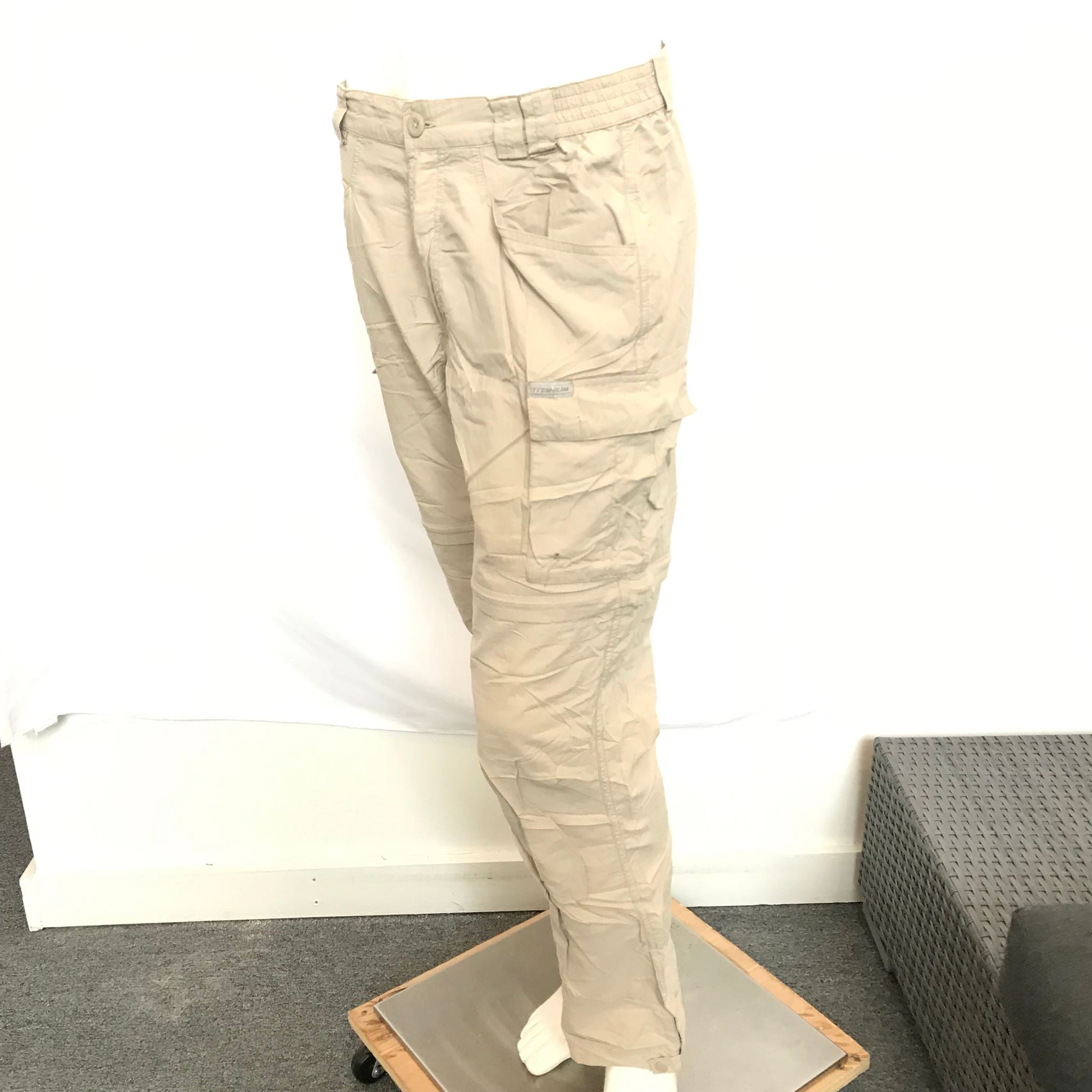 Columbia Titanium Women's Convertible Zip Off Pants Khaki Sz M