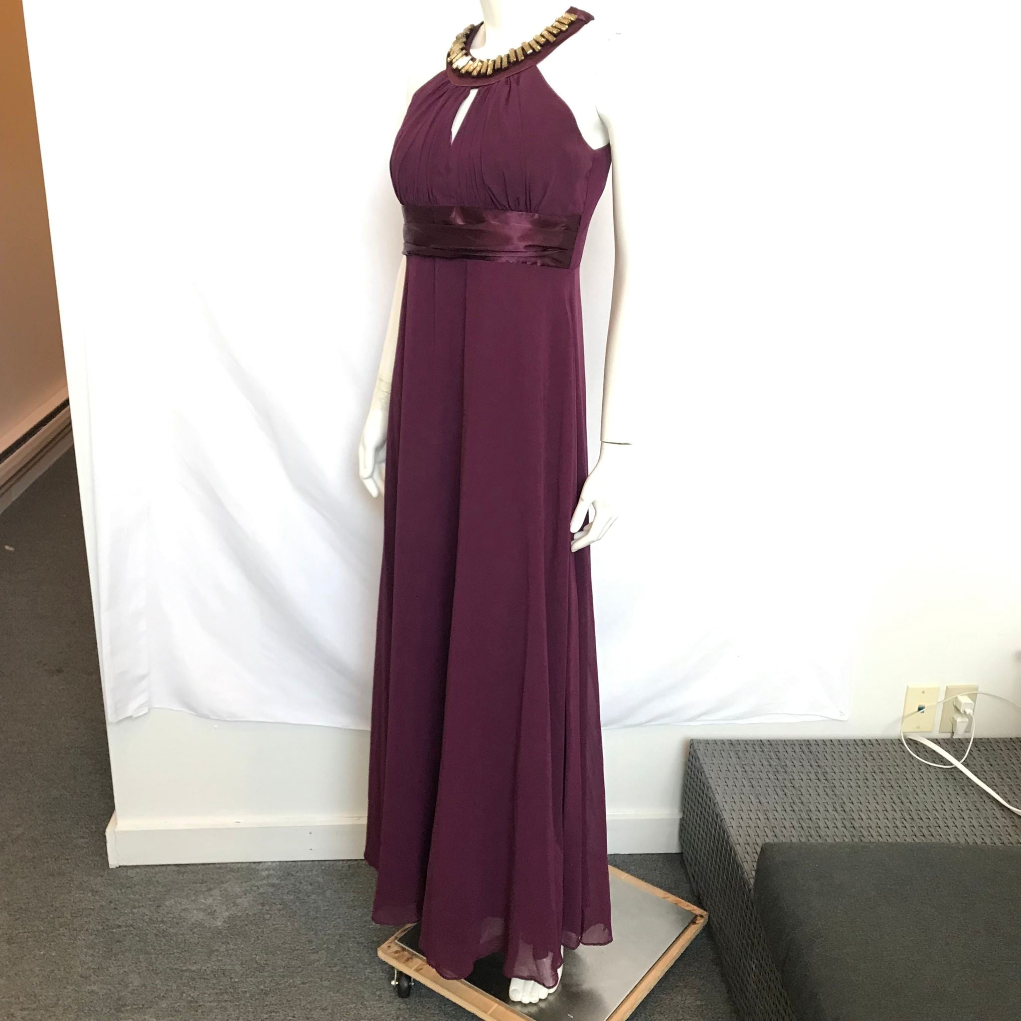 Mottive Women's Plum Purple Chiffon Halter Embellished Halter Dress Sz 8