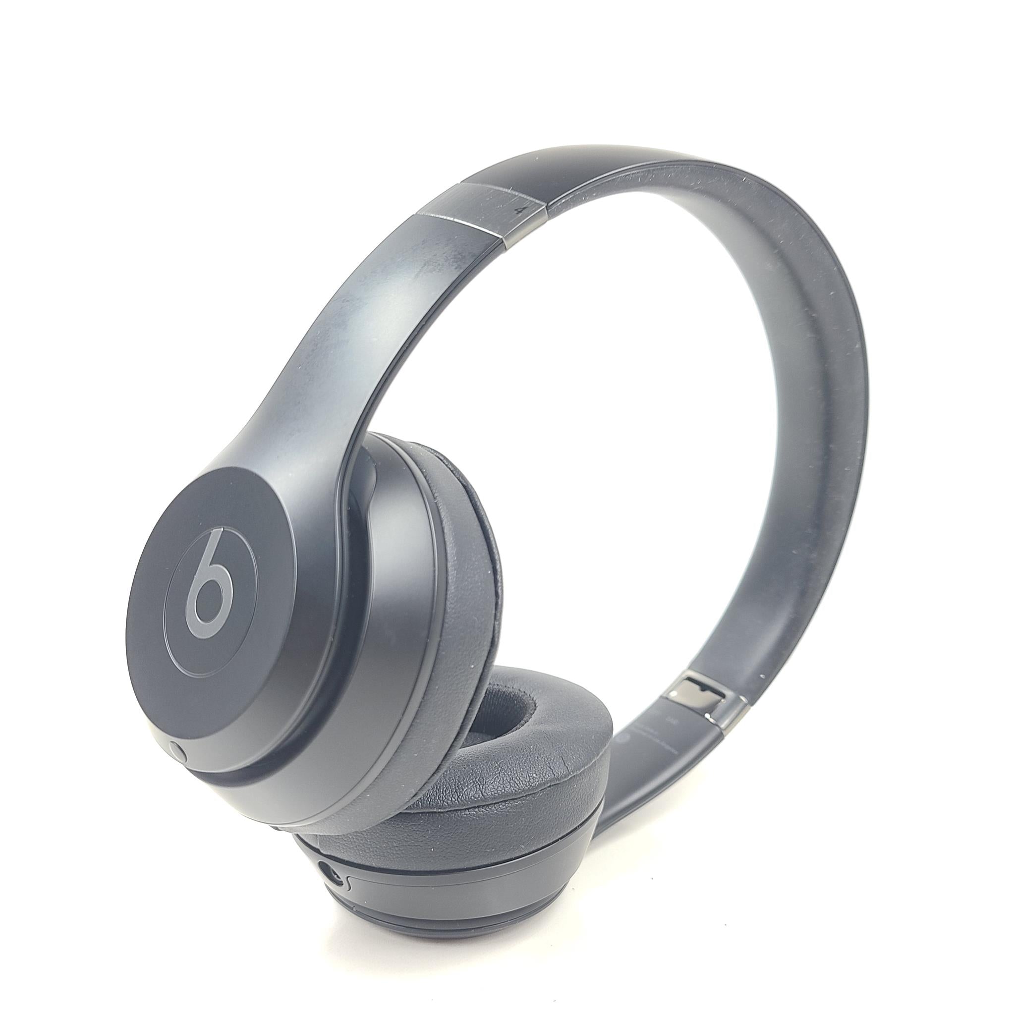 Beats Solo 4 Wireless On-Ear Headphones - Black no case GRADE A