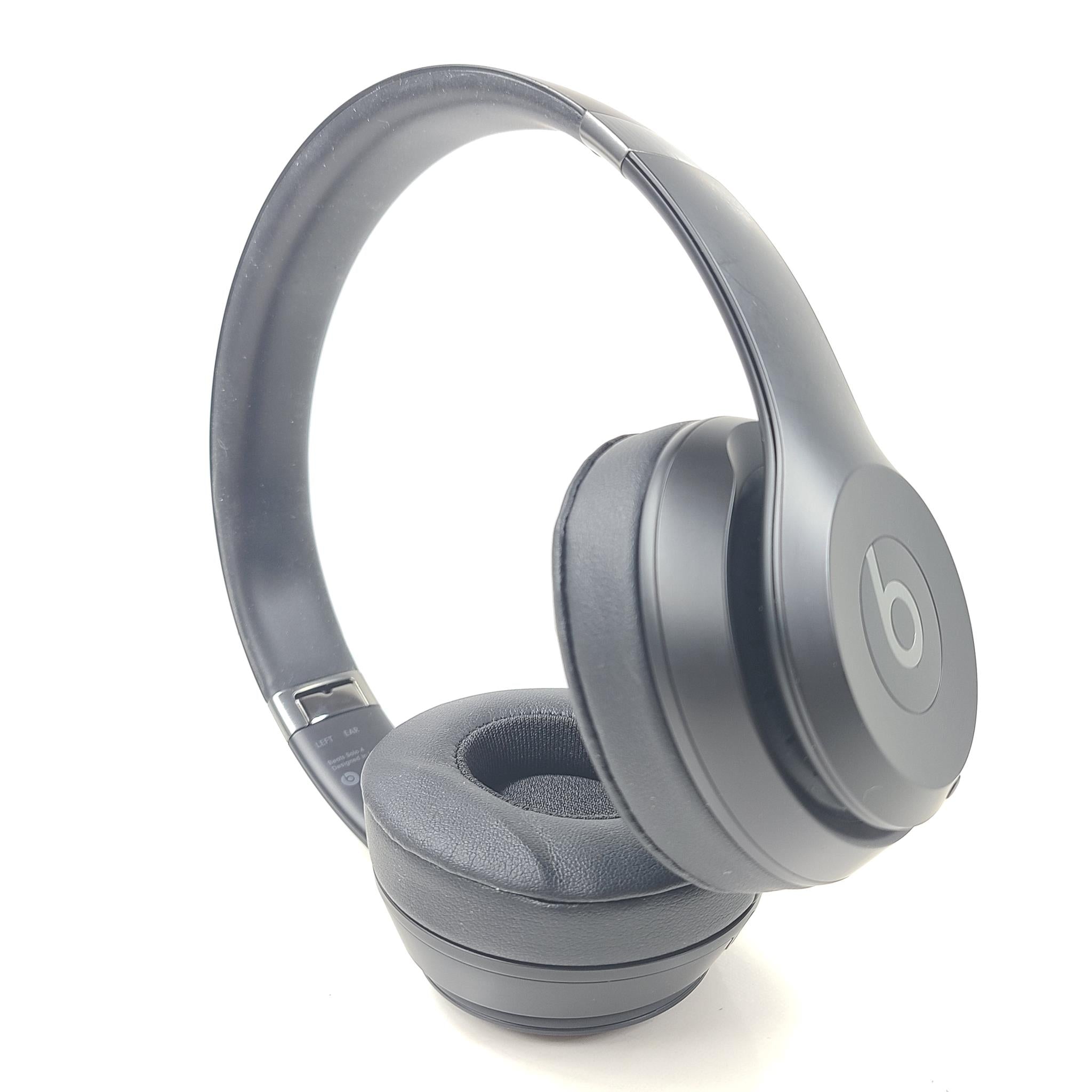 Beats Solo 4 Wireless On-Ear Headphones - Black no case GRADE A