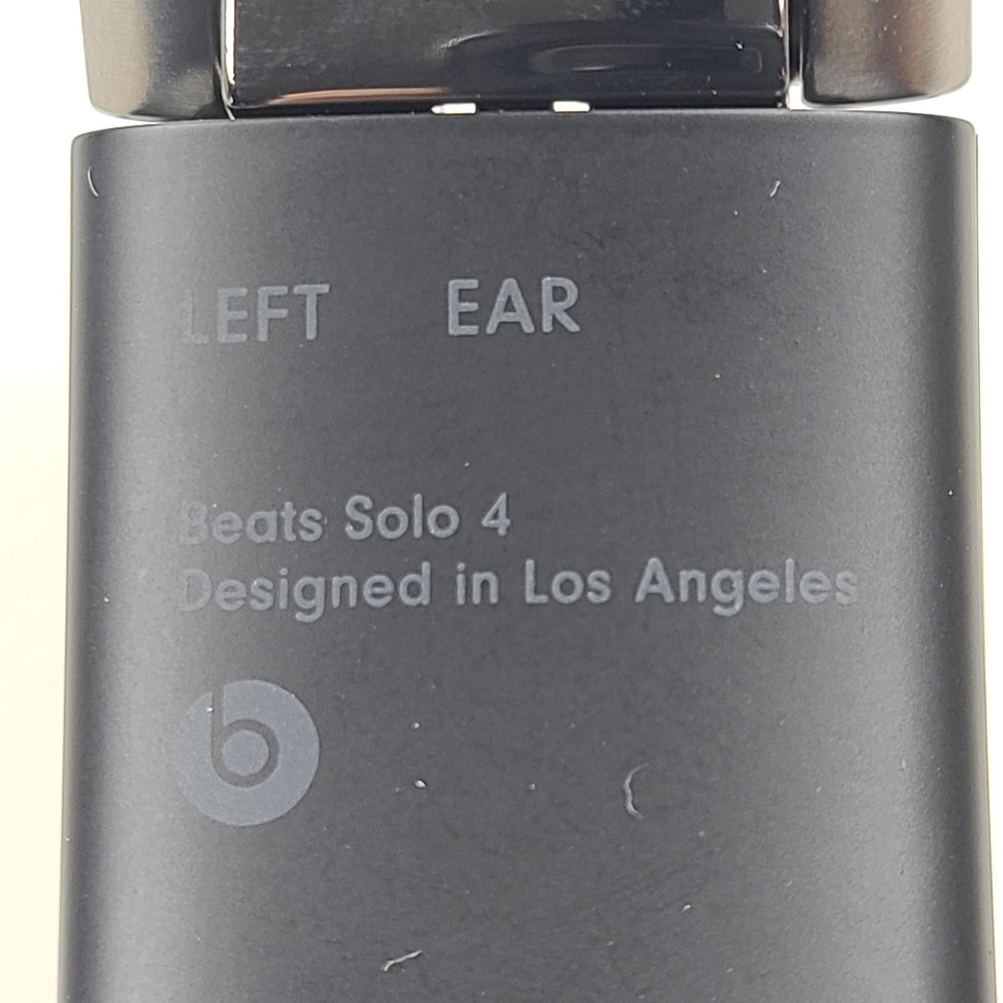 Beats Solo 4 Wireless On-Ear Headphones - Black no case GRADE A
