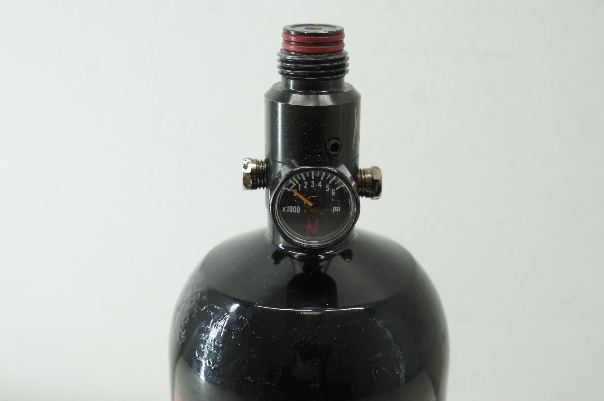 Ninja 3000 PSI 25 CU Gas Canister 04/16 With Pressure Indicator
