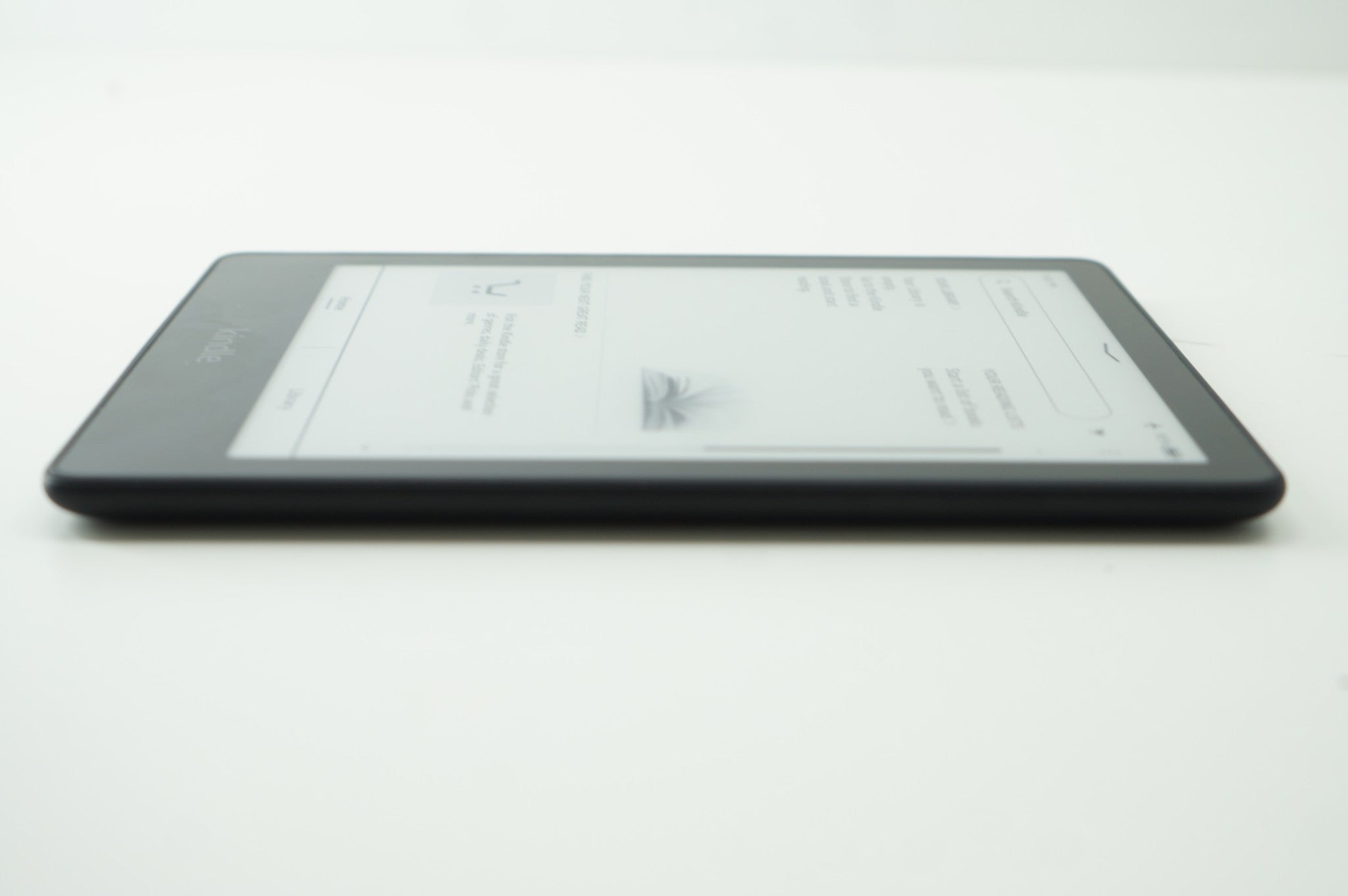 Amazon Kindle Paperwhite 11th Gen. 16GB, Wi-Fi, 6.8" - Black - Grade A