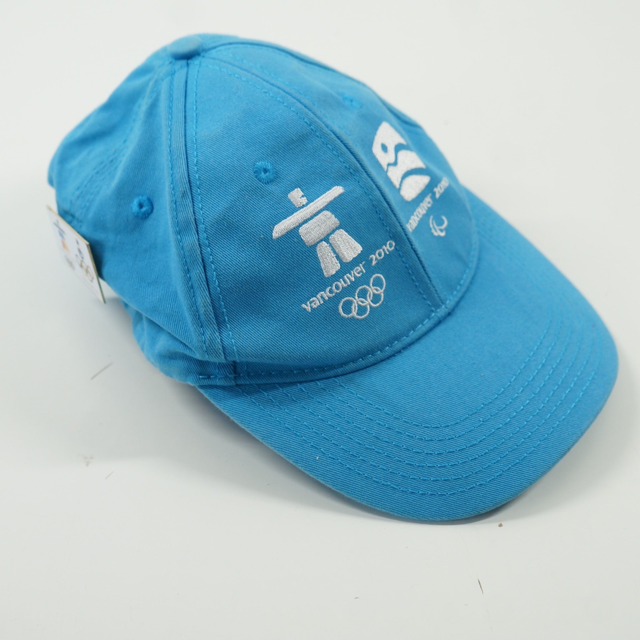 Olympic Vancouver 2010 Mongolia Hudson's Bay Cap & Mongolia Pin - Sky Blue
