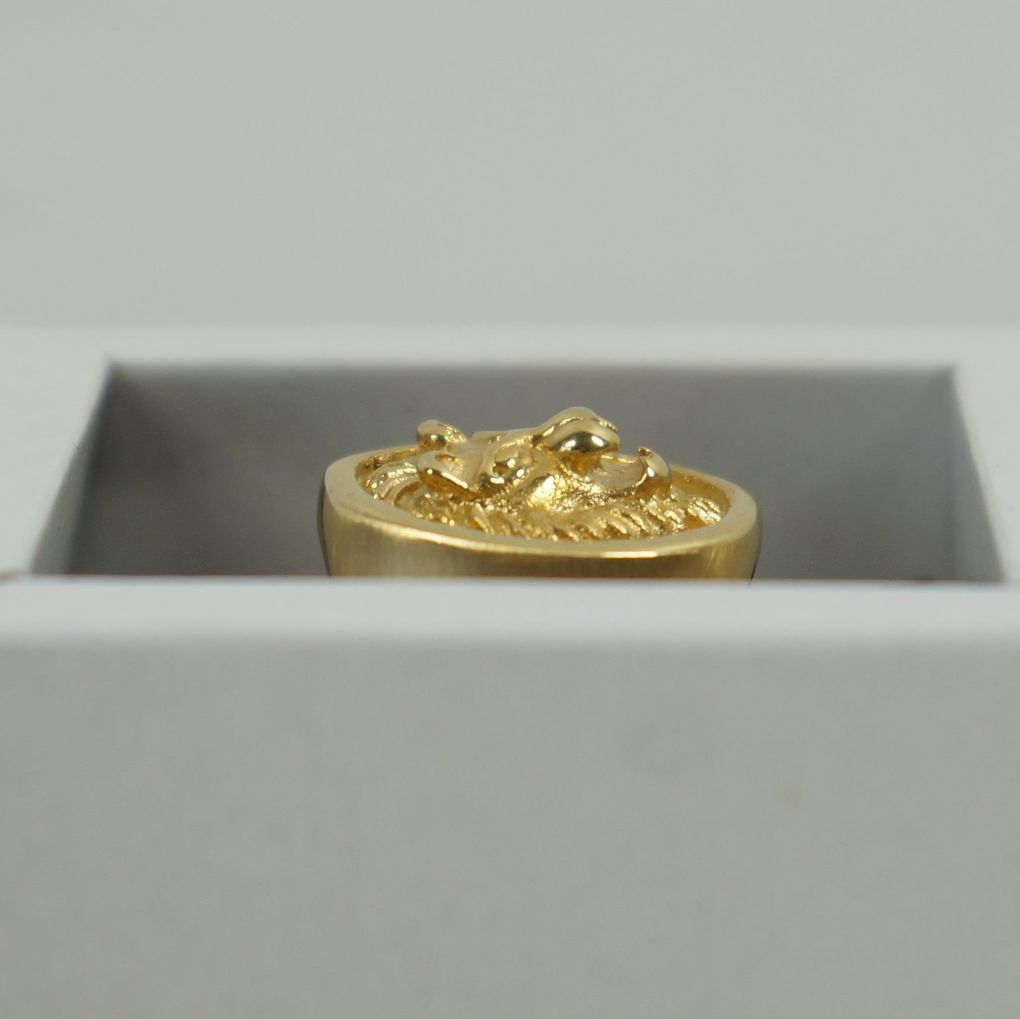 Lion Head Gold Tone Men's Ring US Men's Ring Size 11.5