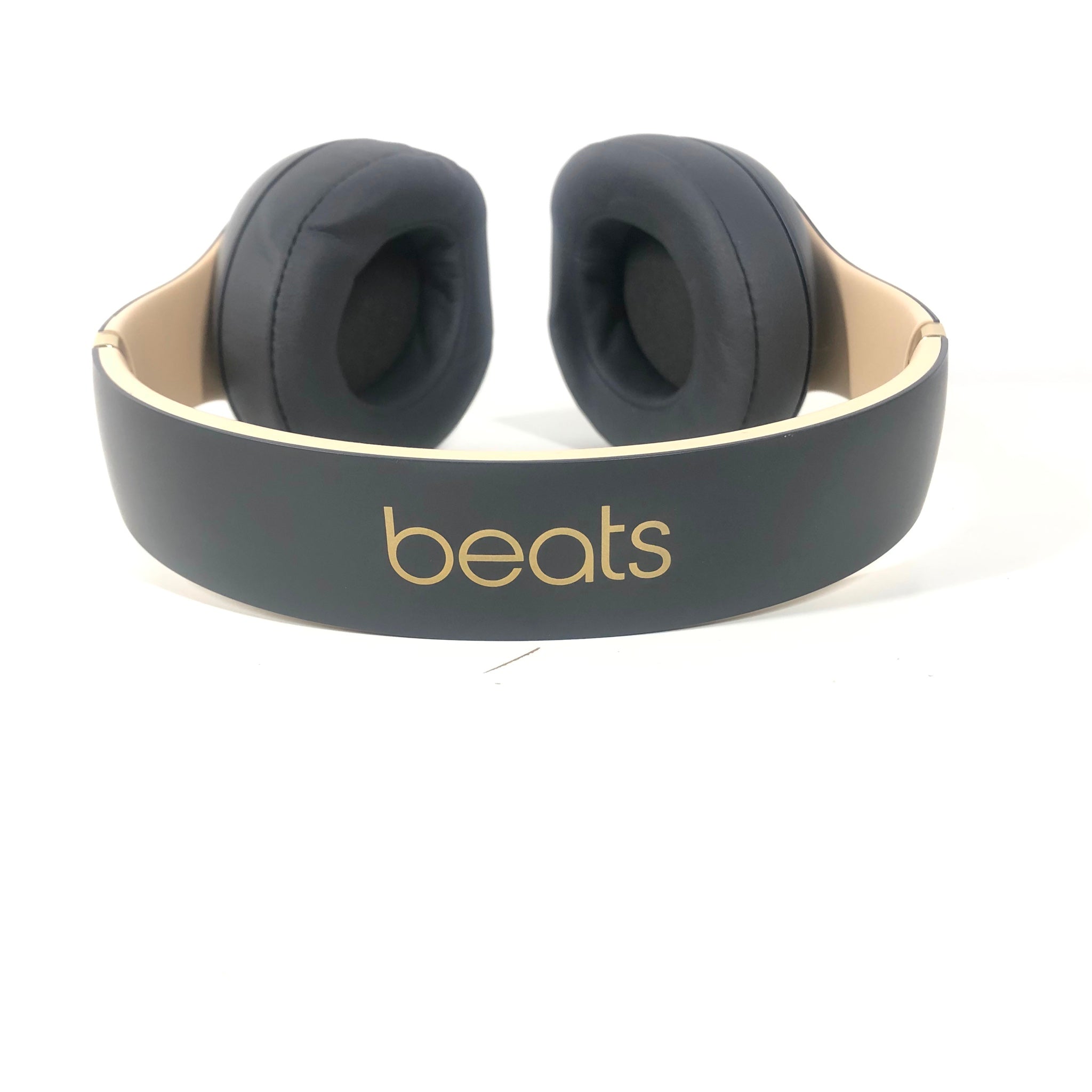 Beats by Dr. Dre Studio3 Wireless Headphones - Shadow Gray - Skyline Collection