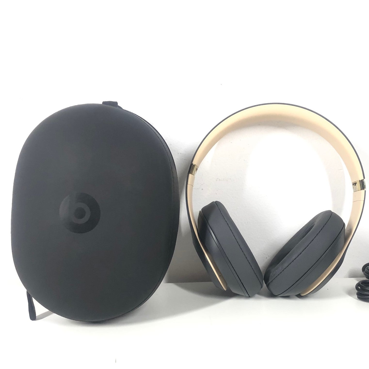 Beats by Dr. Dre Studio3 Wireless Headphones - Skyline Collection - Shadow Gray