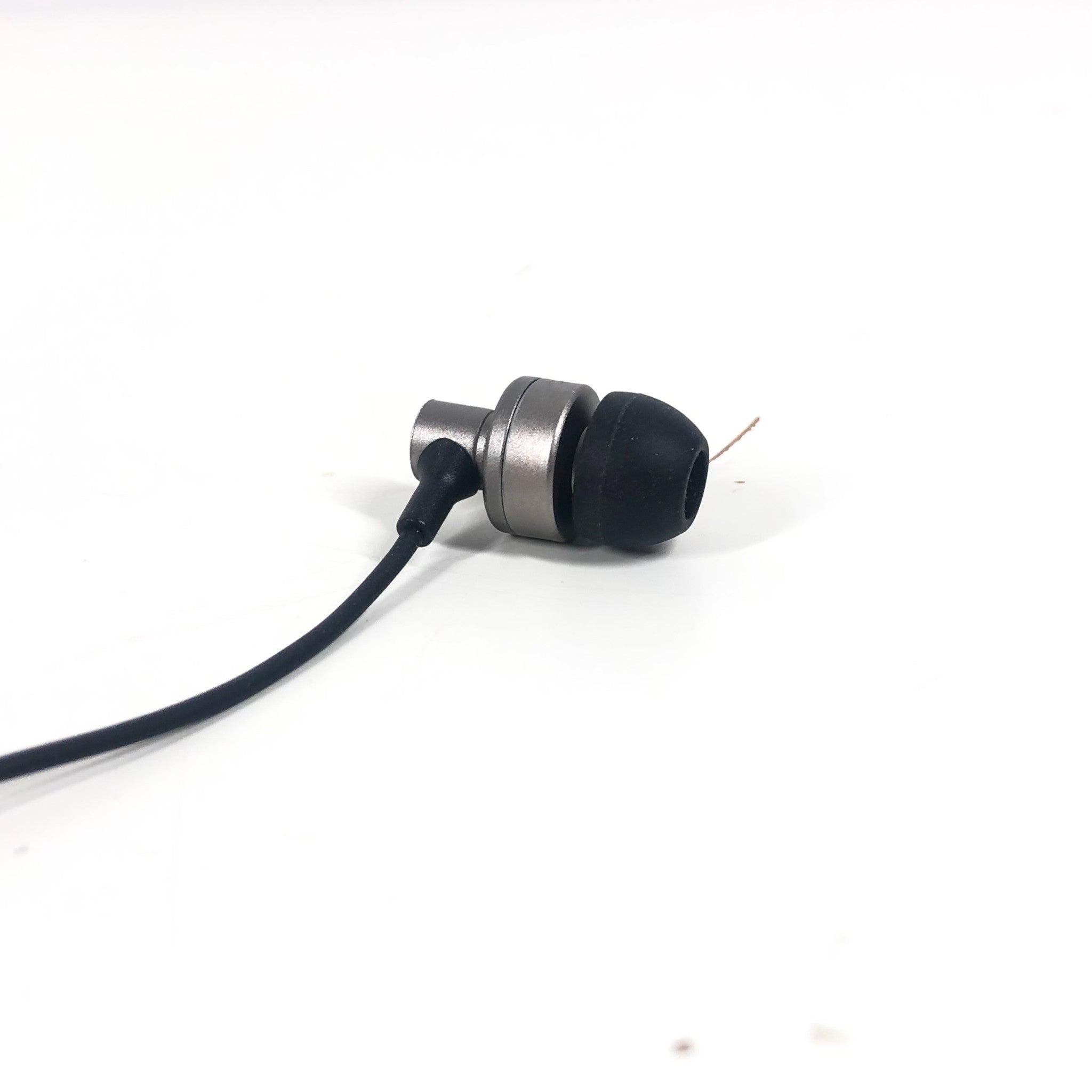 Logiix Tunefreqs Wired USB-C Earphones with In-line Volume Control - Black