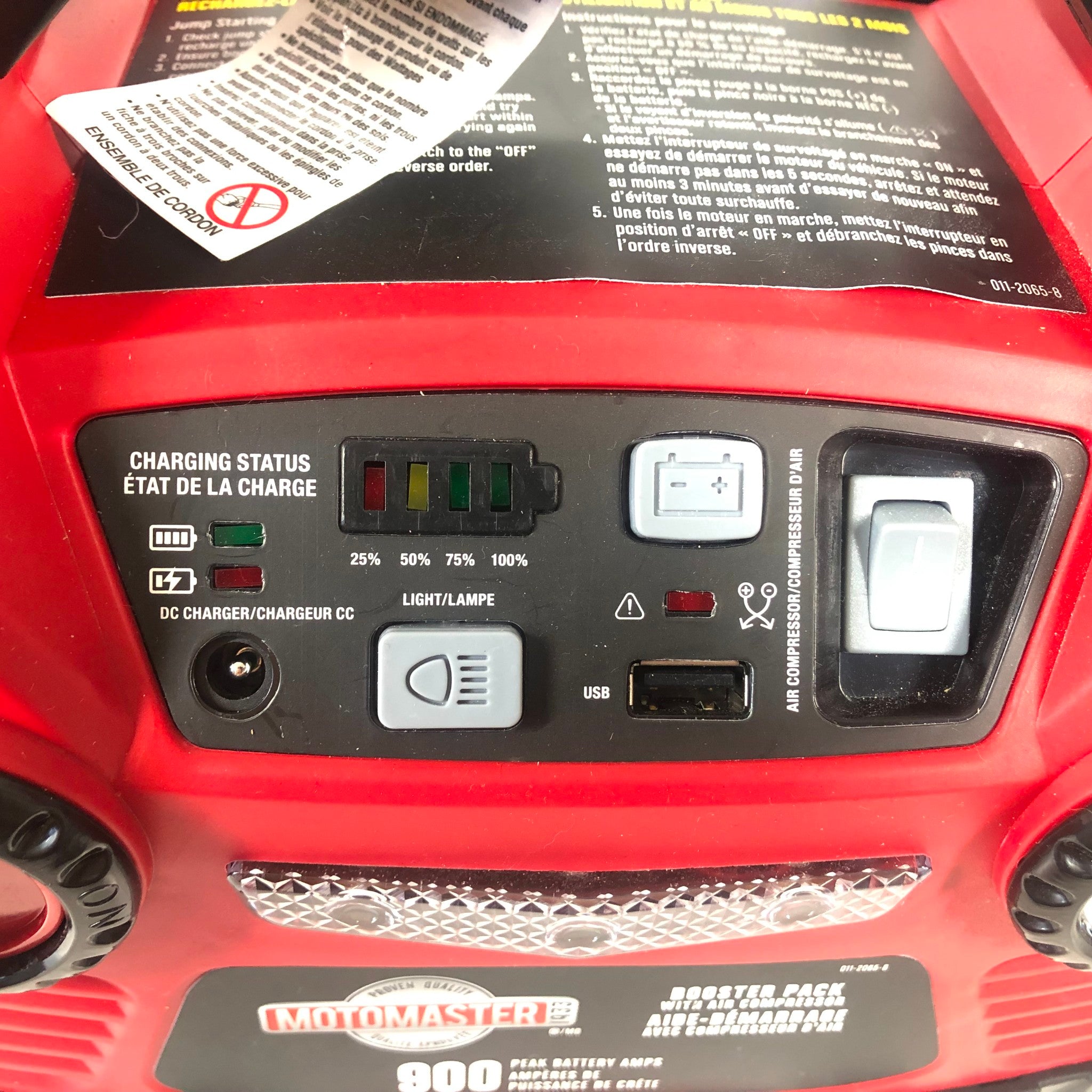 MotoMaster Booster Pack/Jump Starter, with Air Compressor, 900 Peak Amp, 12V