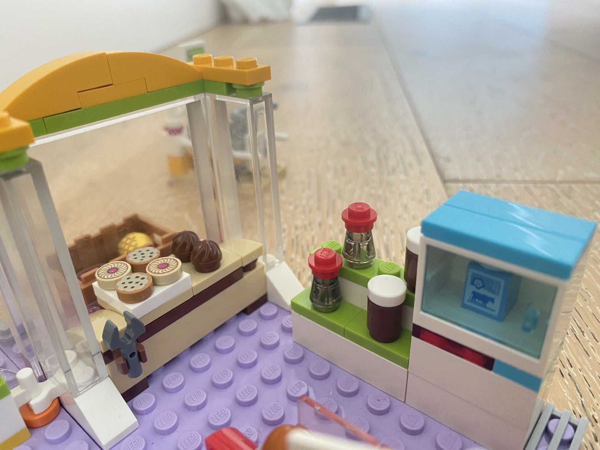 LEGO FRIENDS 41118 Heartlake Supermarket - Retired Complete w/ Manual